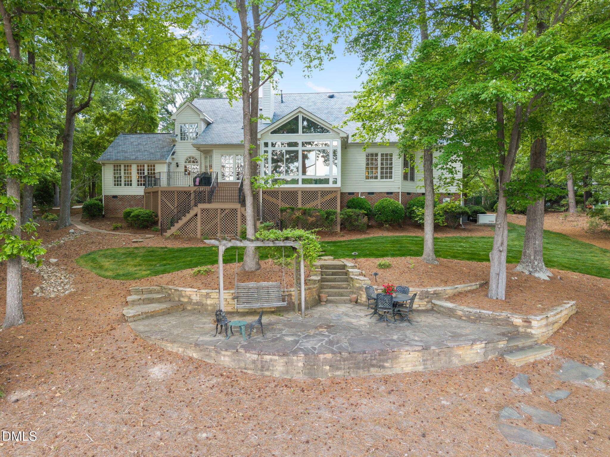 main property photo 35