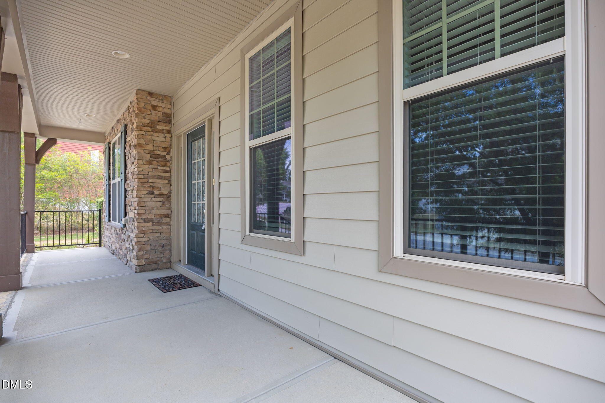 main property photo 49