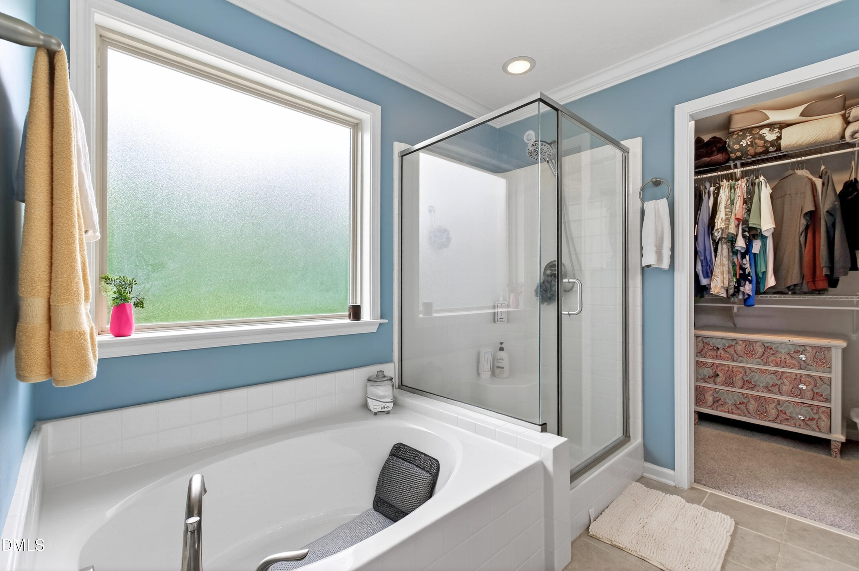 property viewer photo 23
