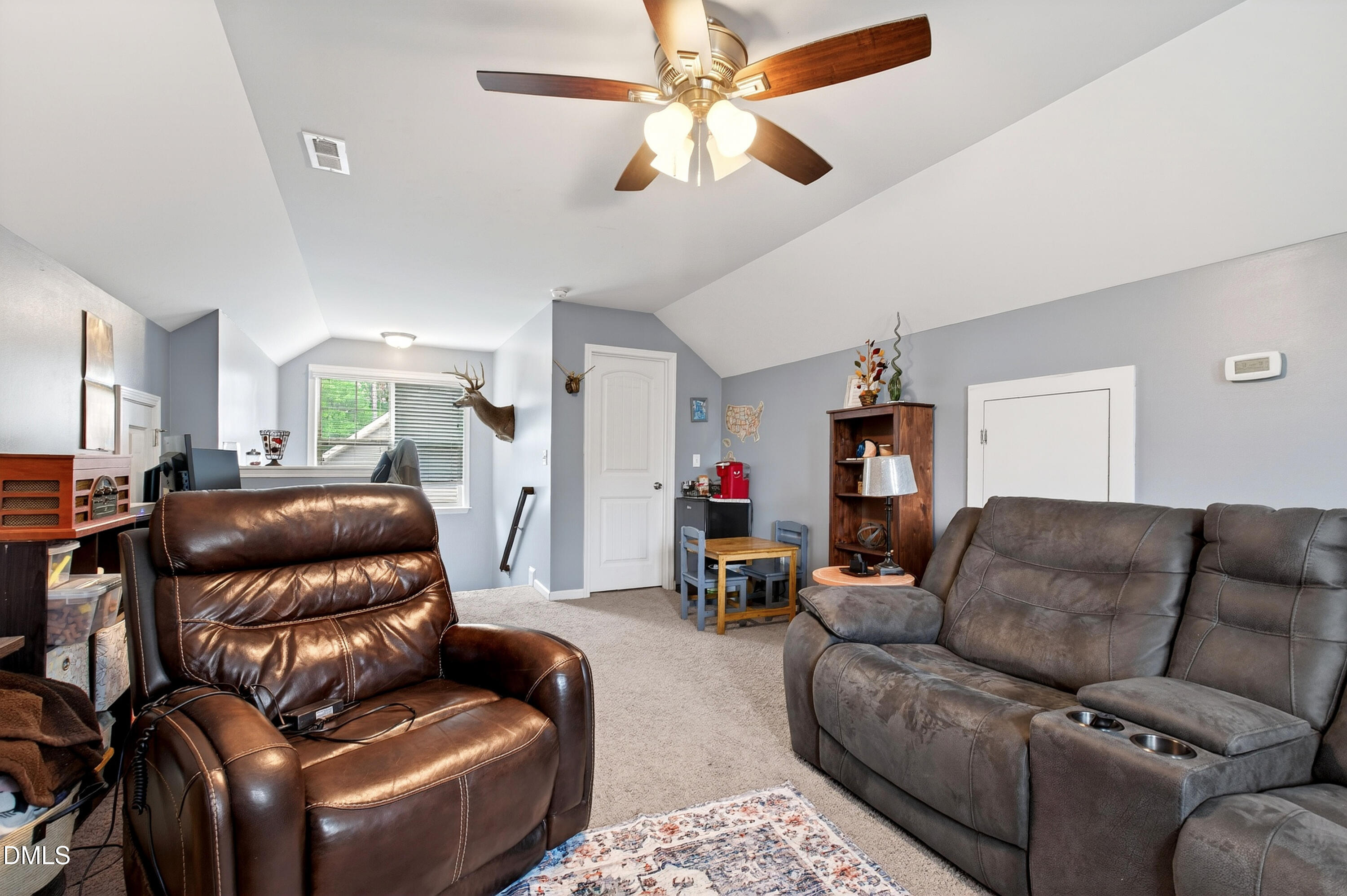 property viewer photo 37