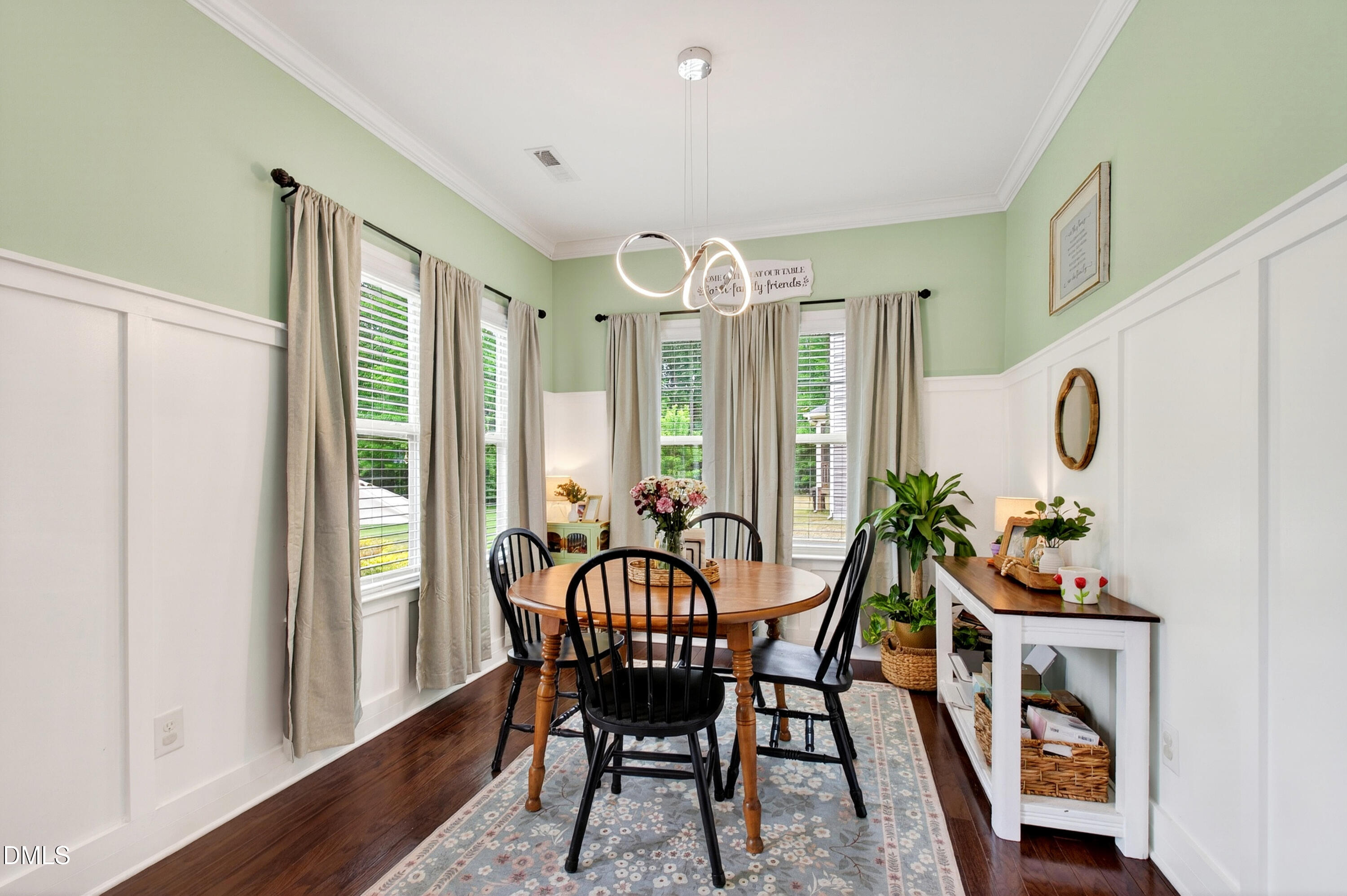 property viewer photo 4