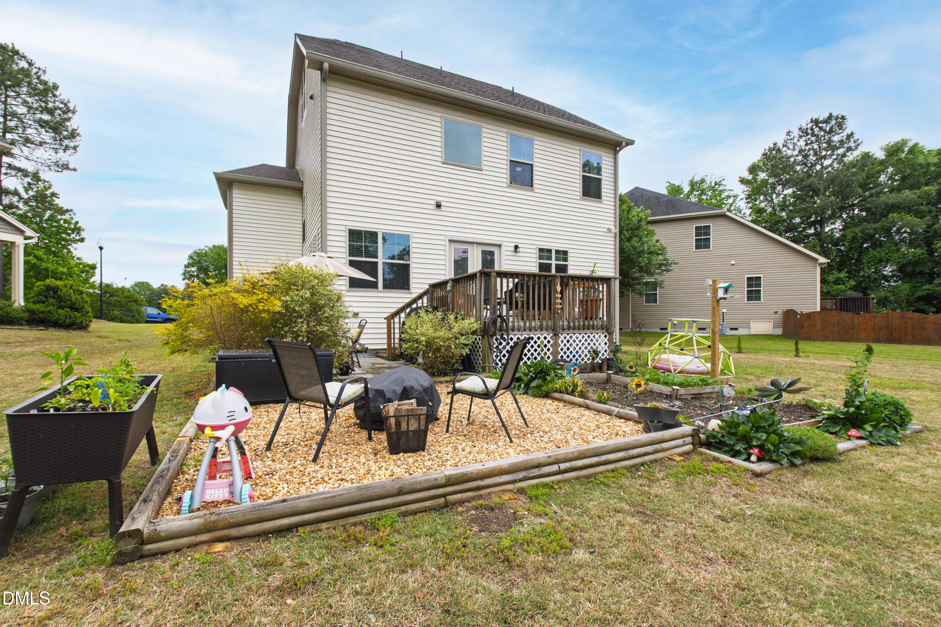 property viewer photo 43