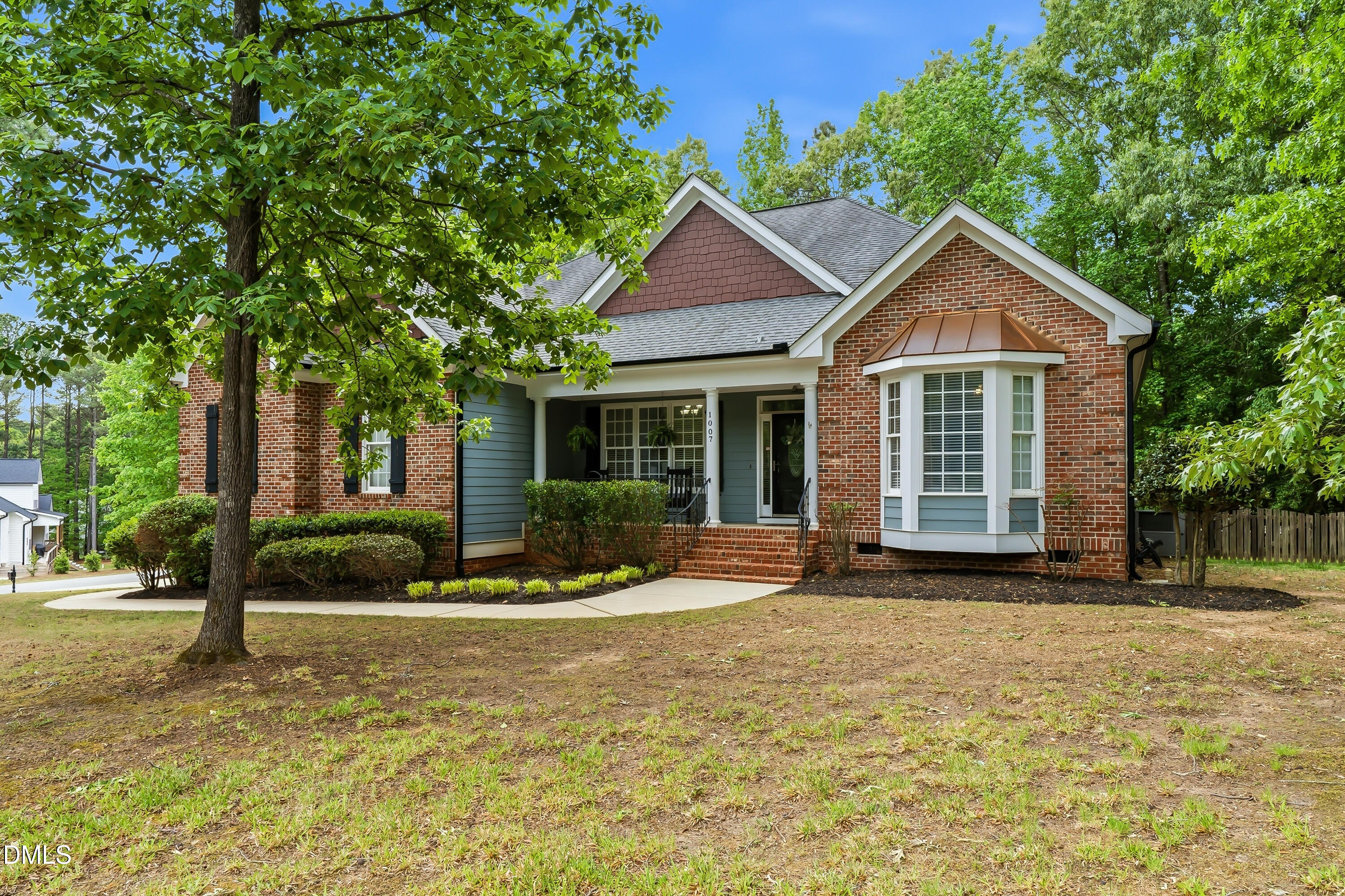 main property photo 1