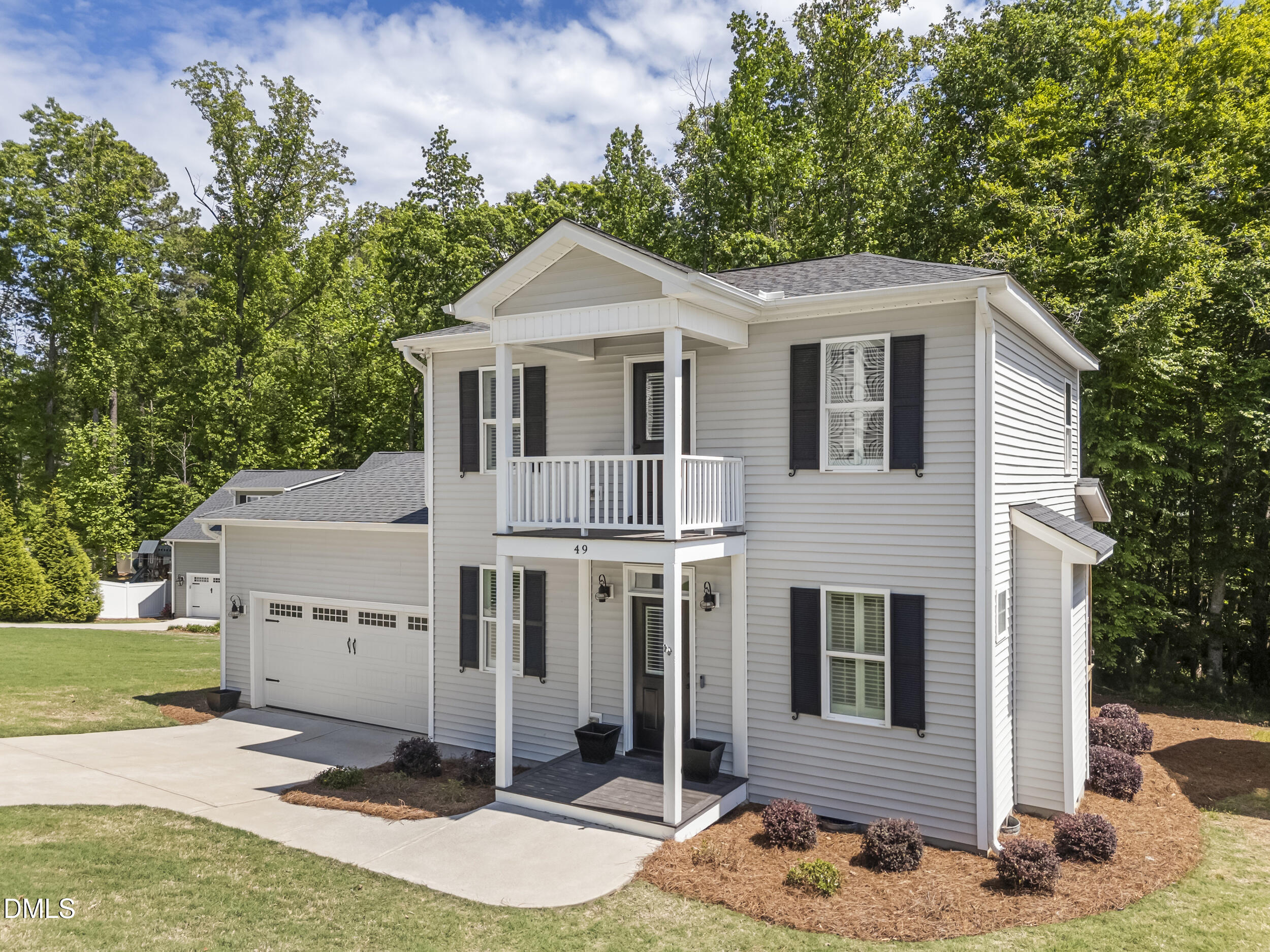 main property photo 31