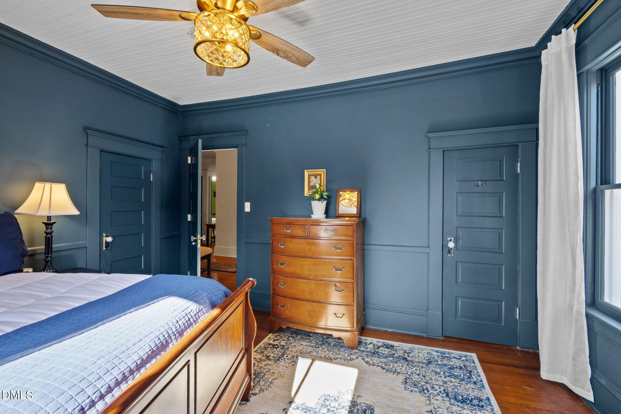 main property photo 41