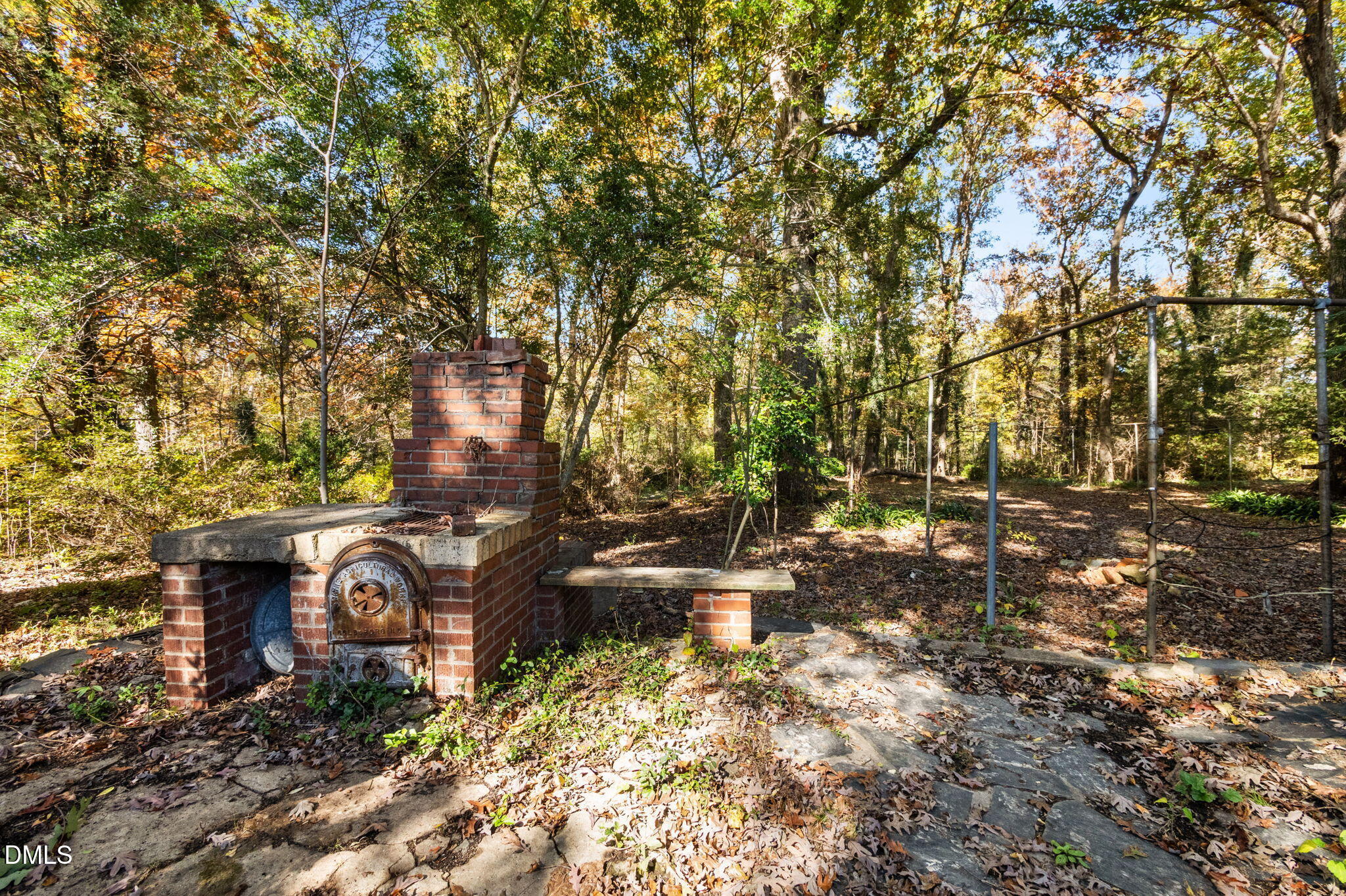 main property photo 70