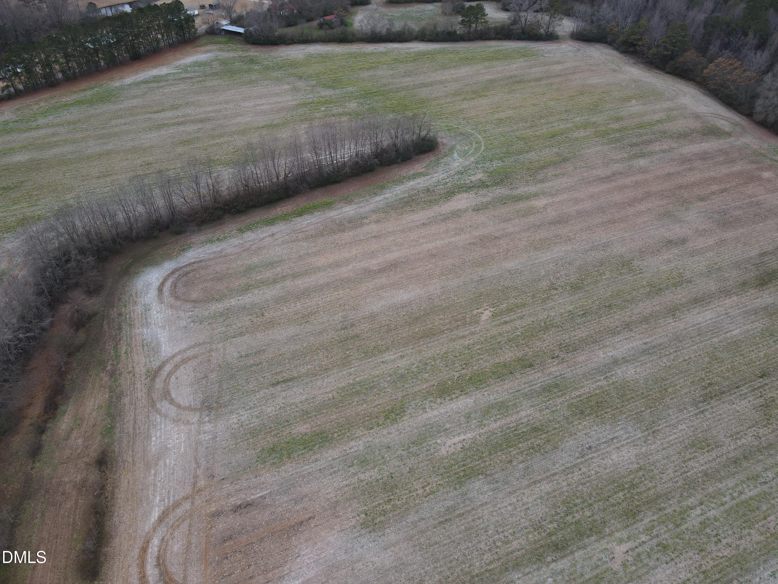 main property photo 41