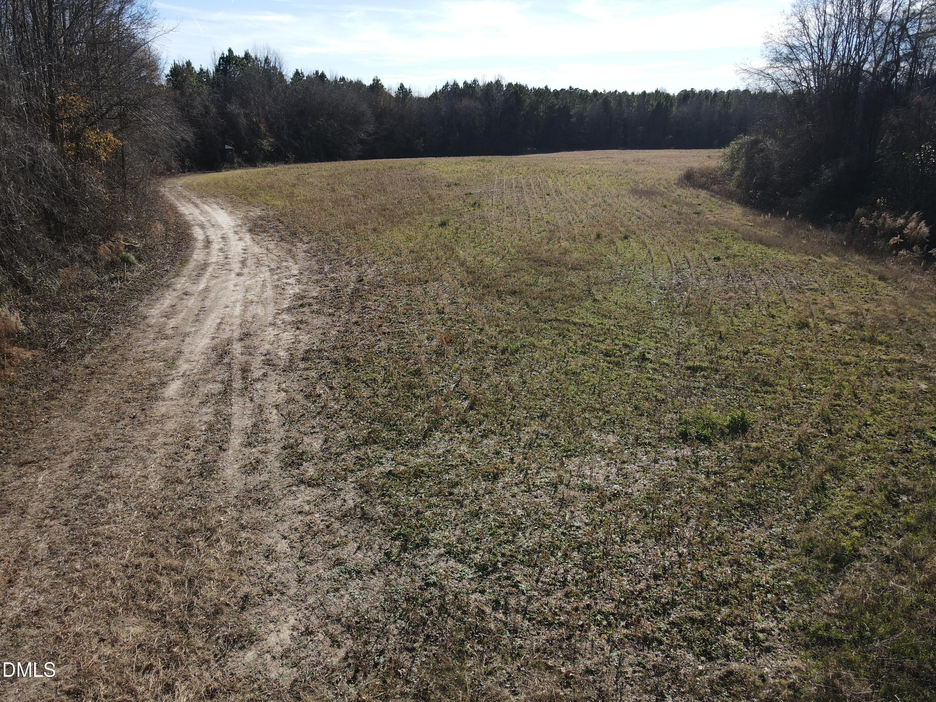main property photo 18