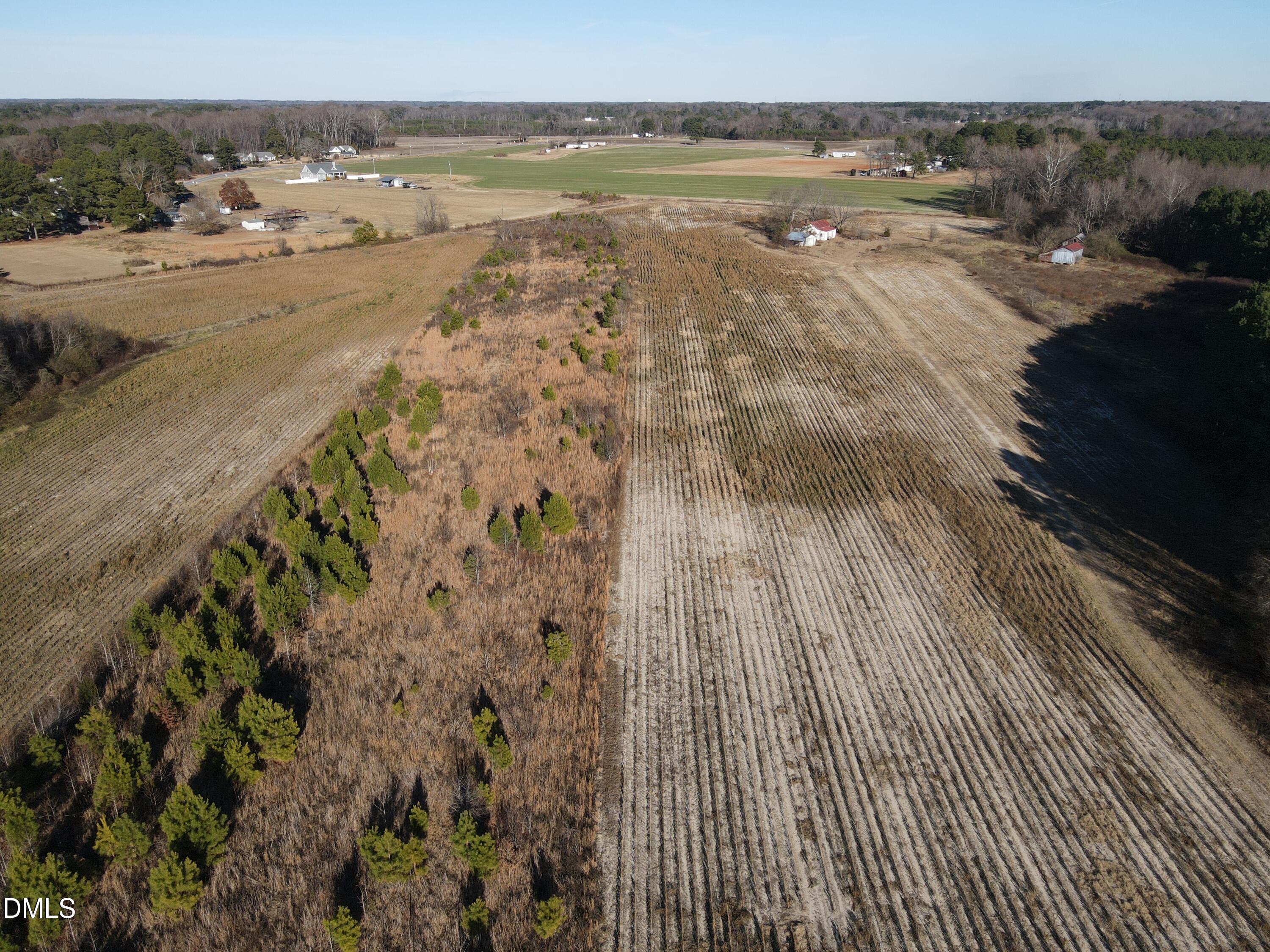main property photo 38