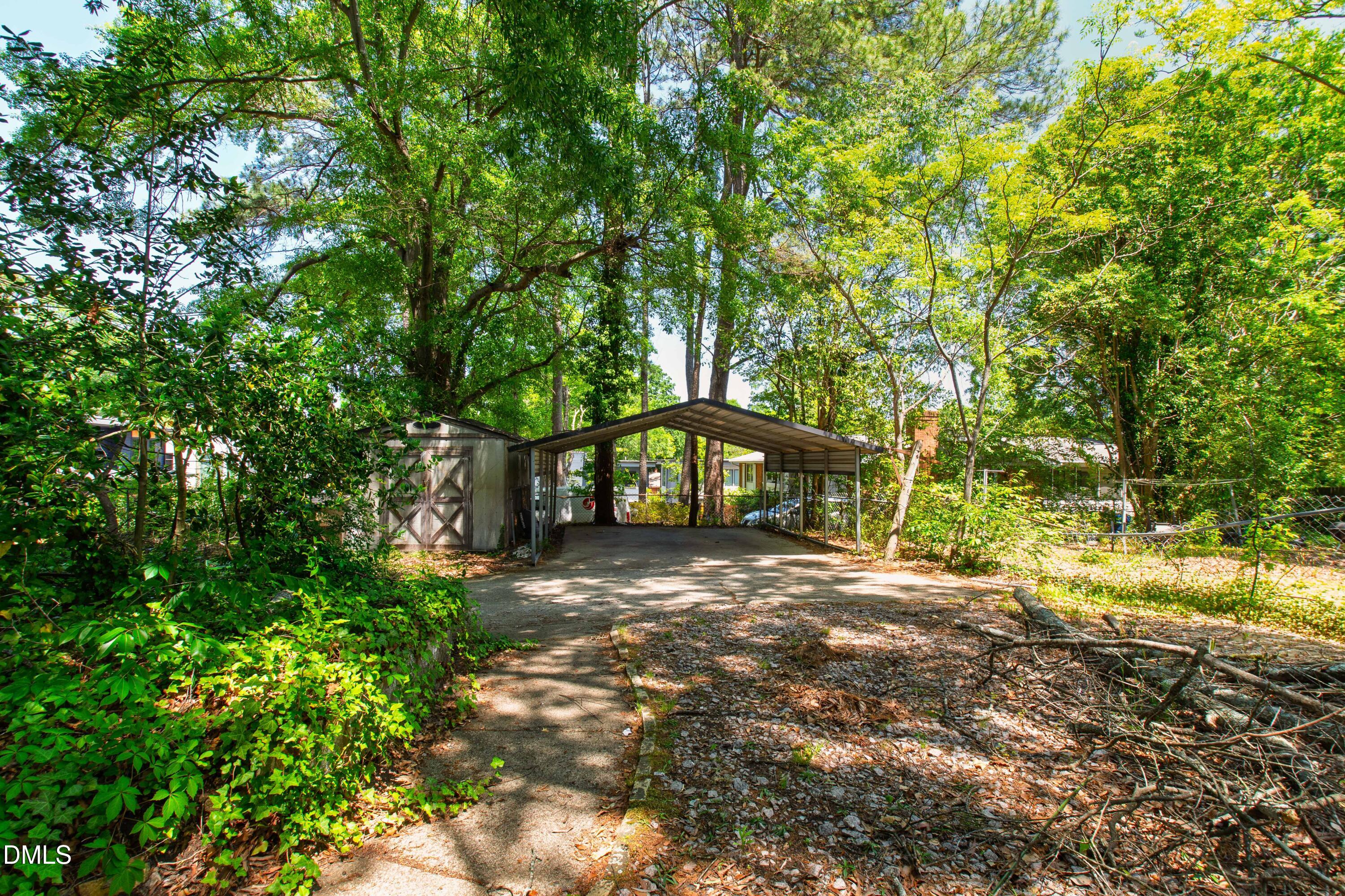 main property photo 22