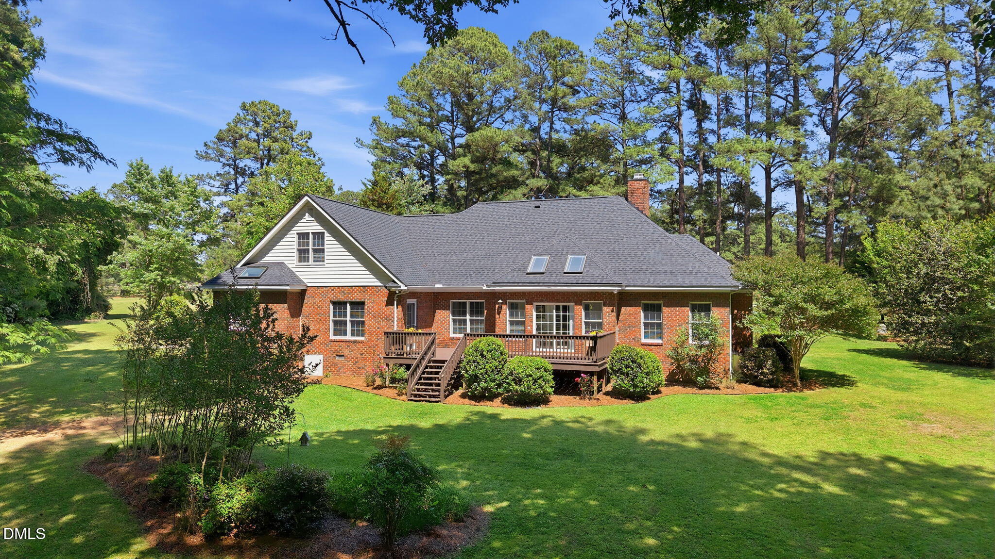 main property photo 5