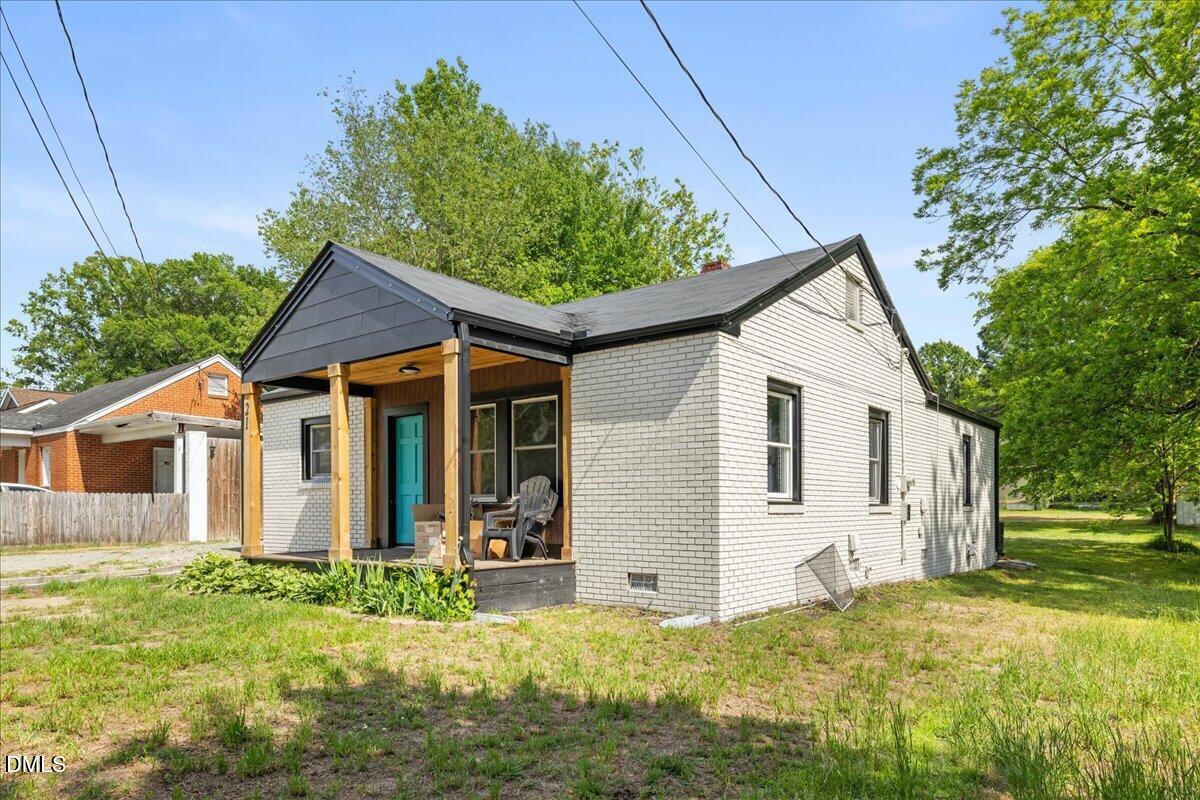 main property photo 3