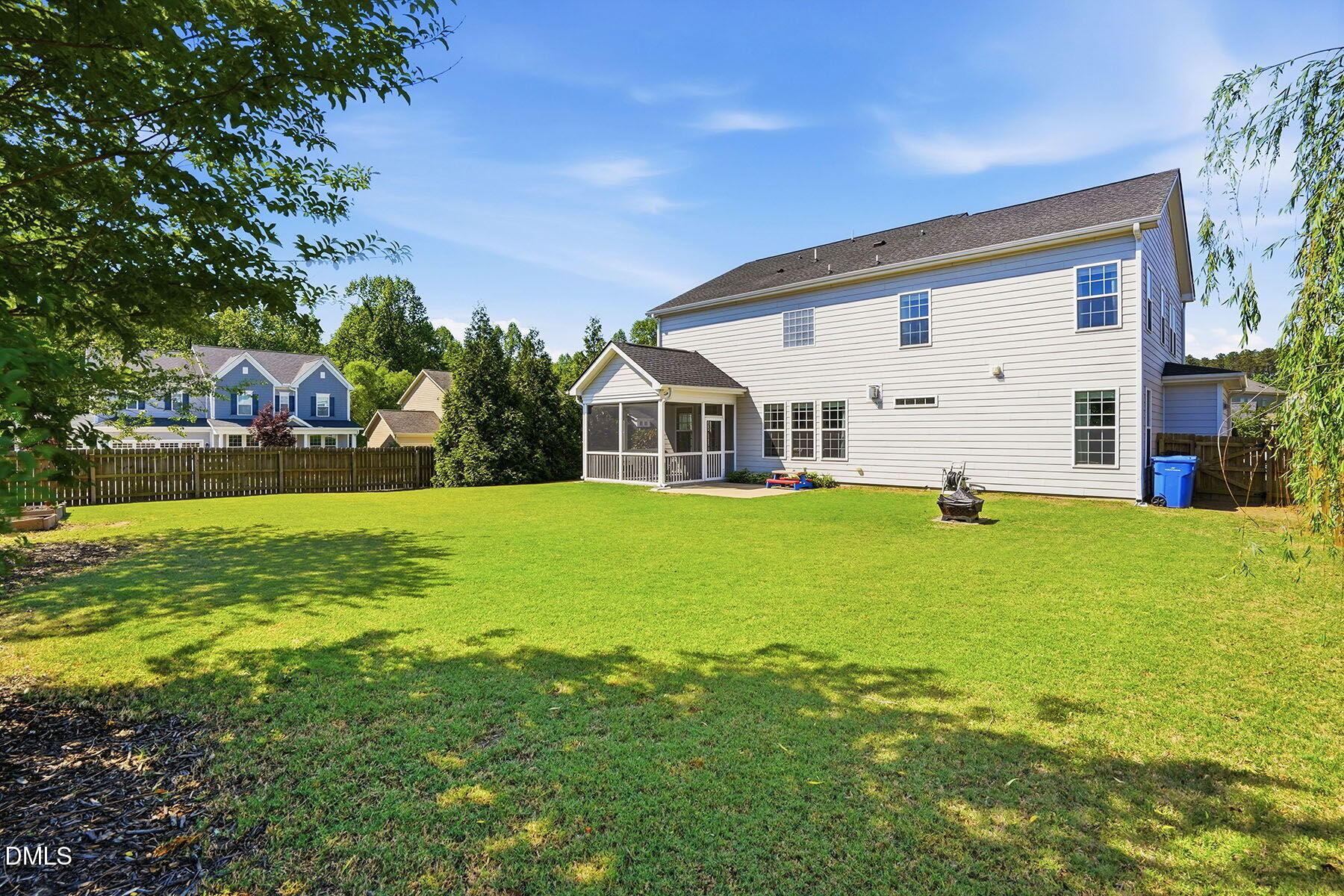 main property photo 32