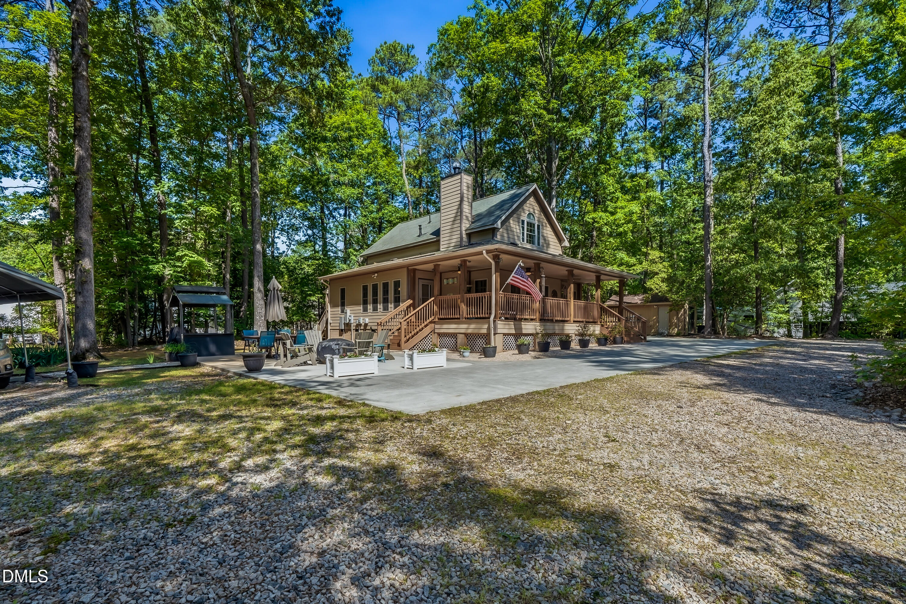 main property photo 50