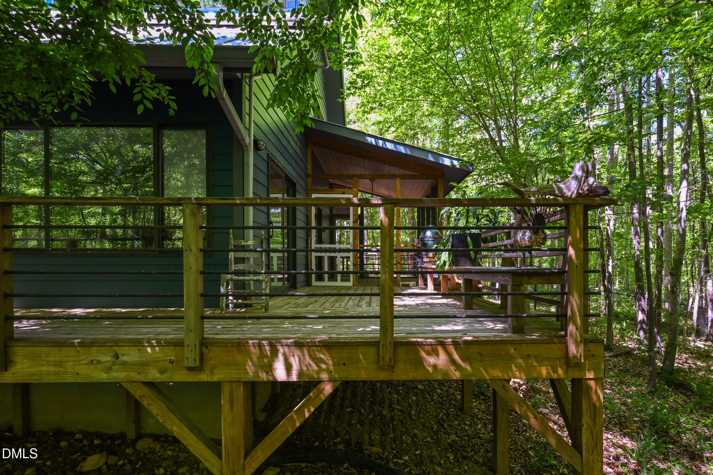 main property photo 41