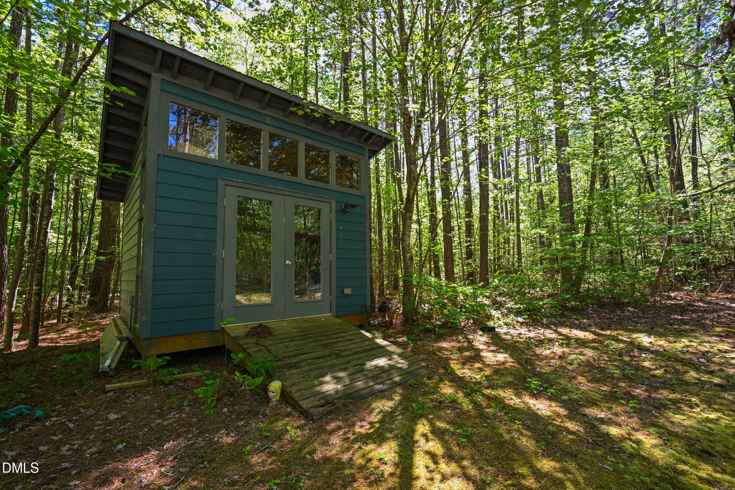 main property photo 49
