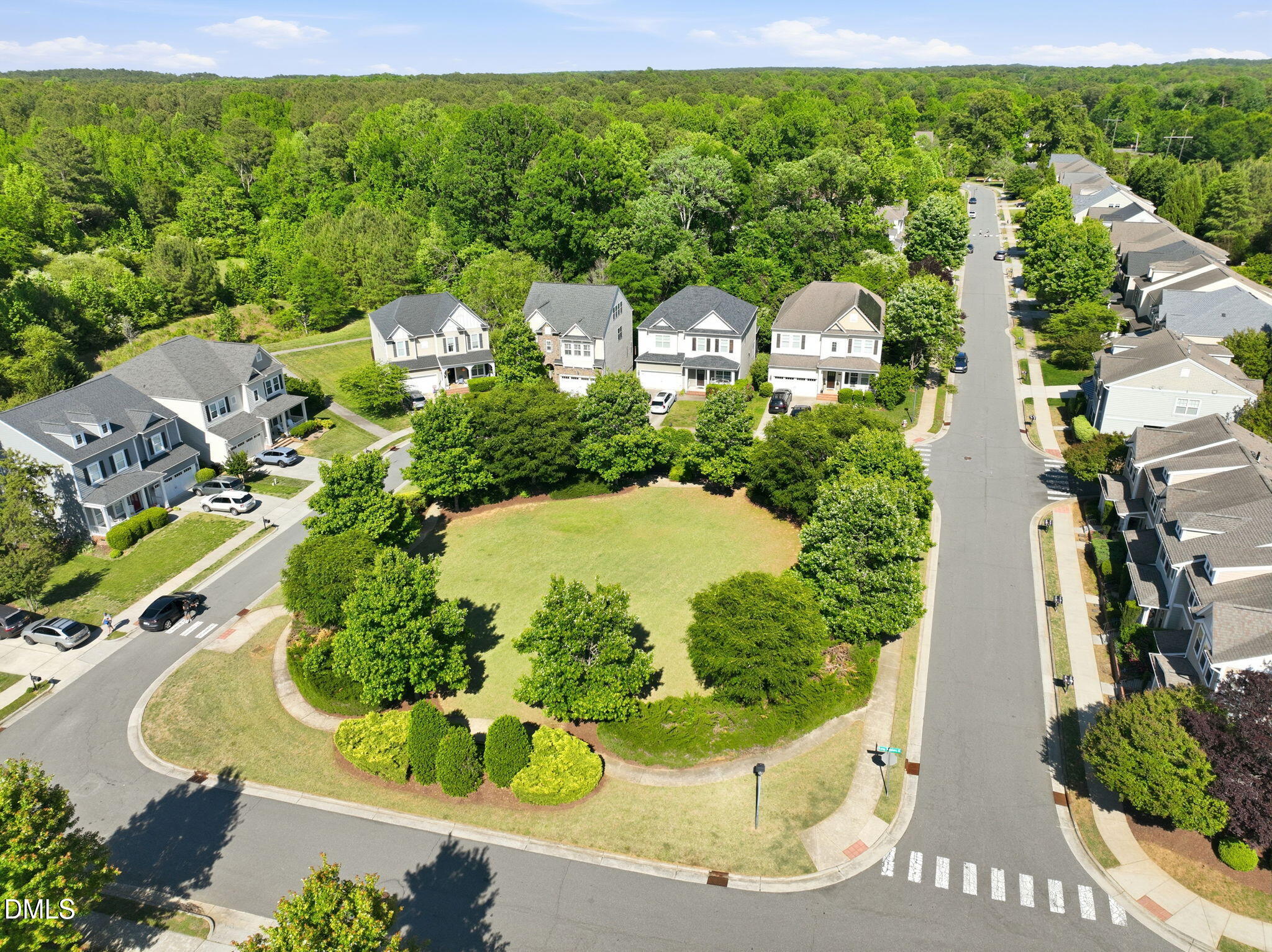 main property photo 45