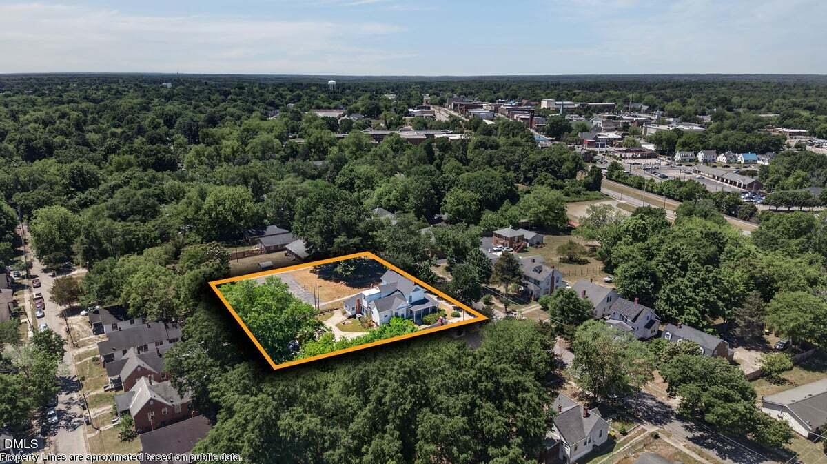 main property photo 45