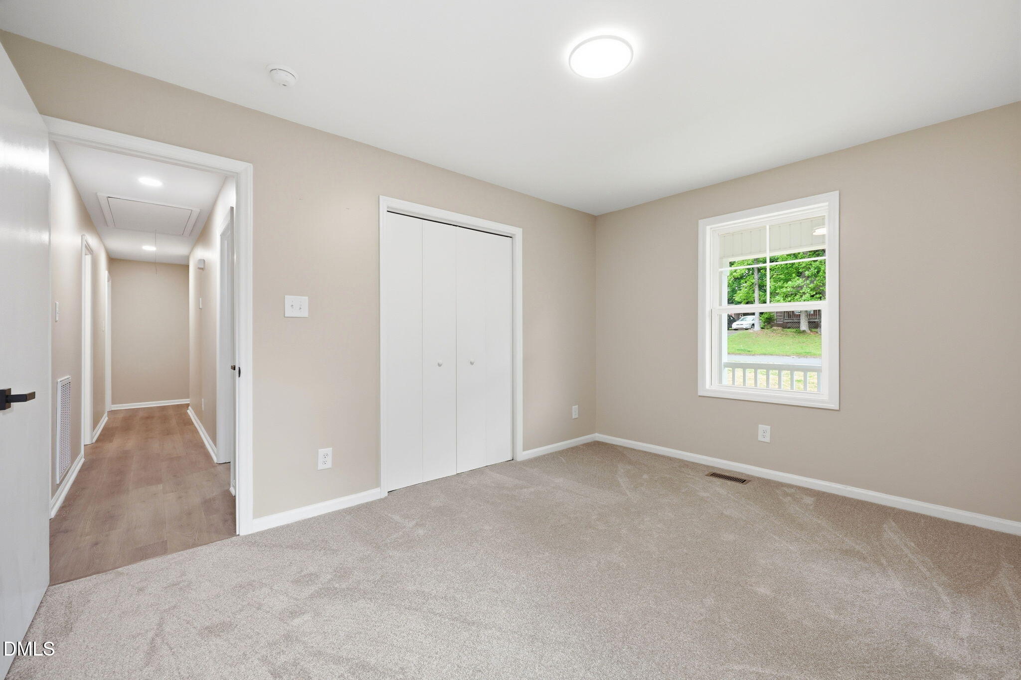 property viewer photo 21