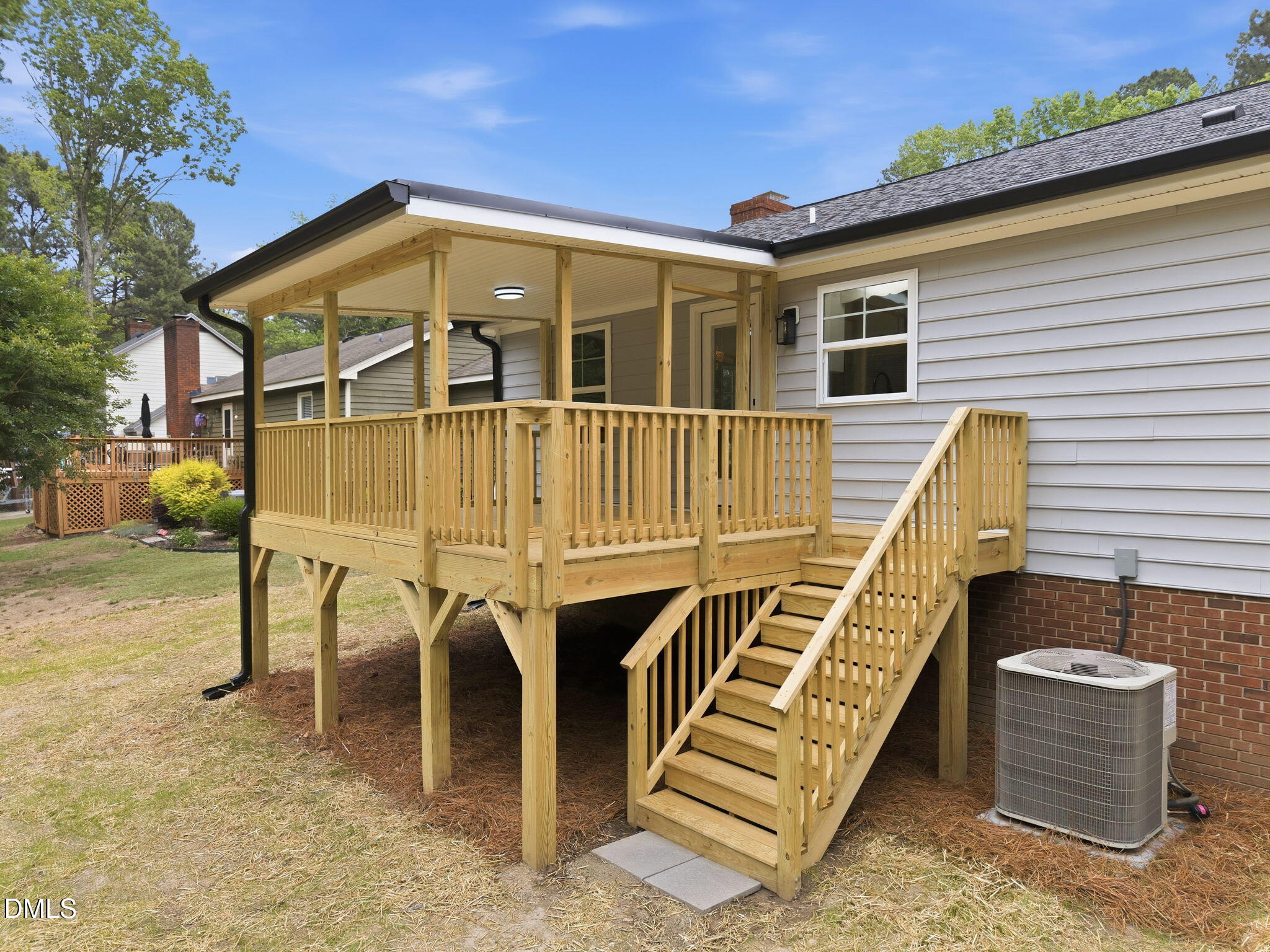 property viewer photo 37
