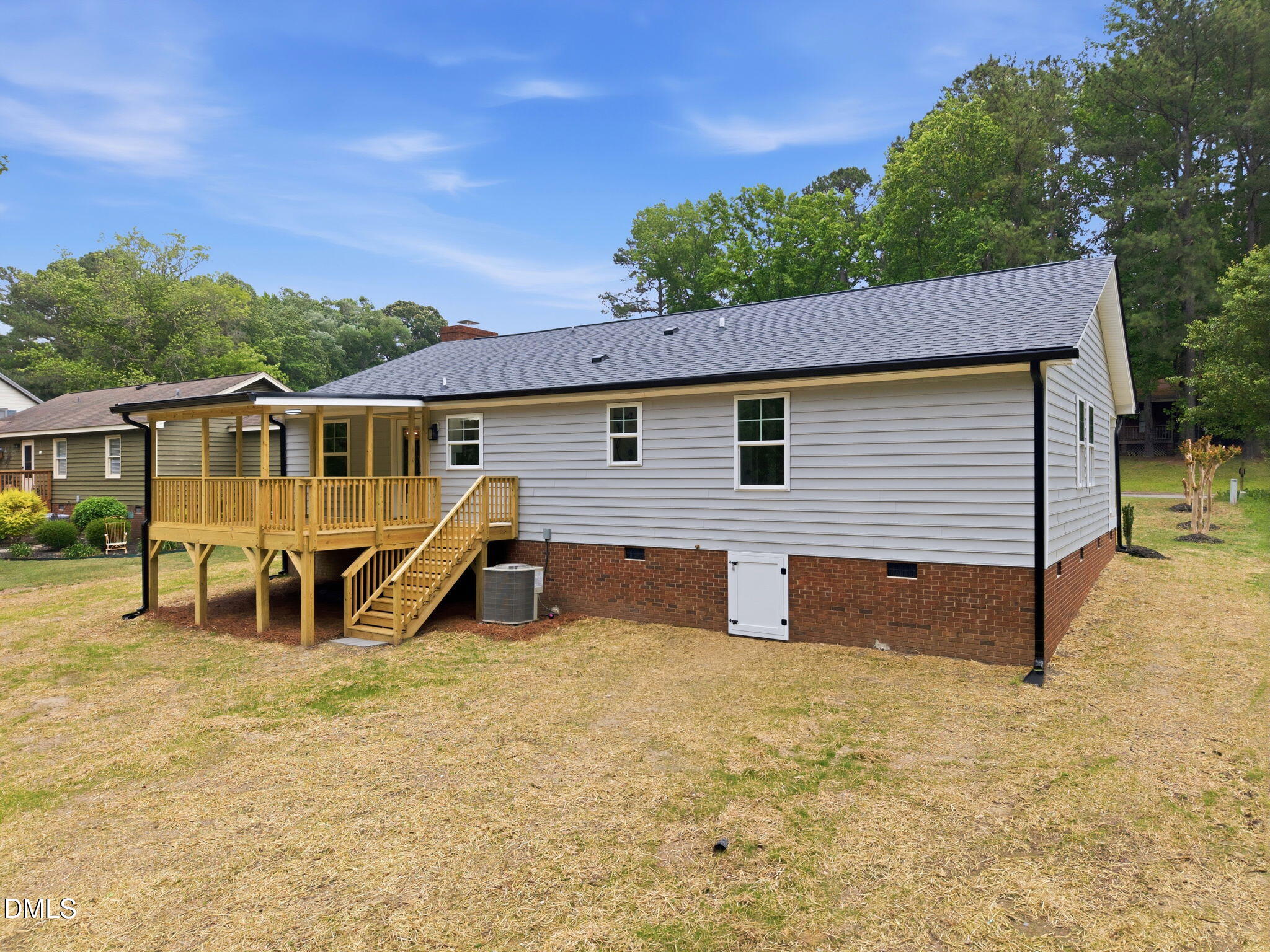 property viewer photo 40