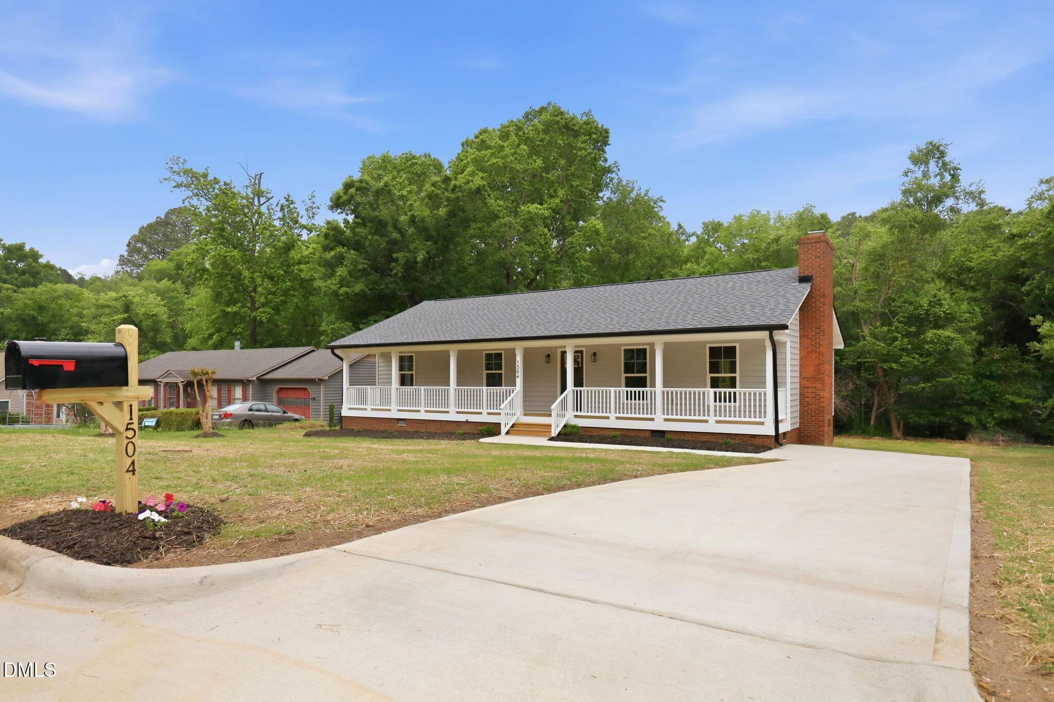 property viewer photo 43