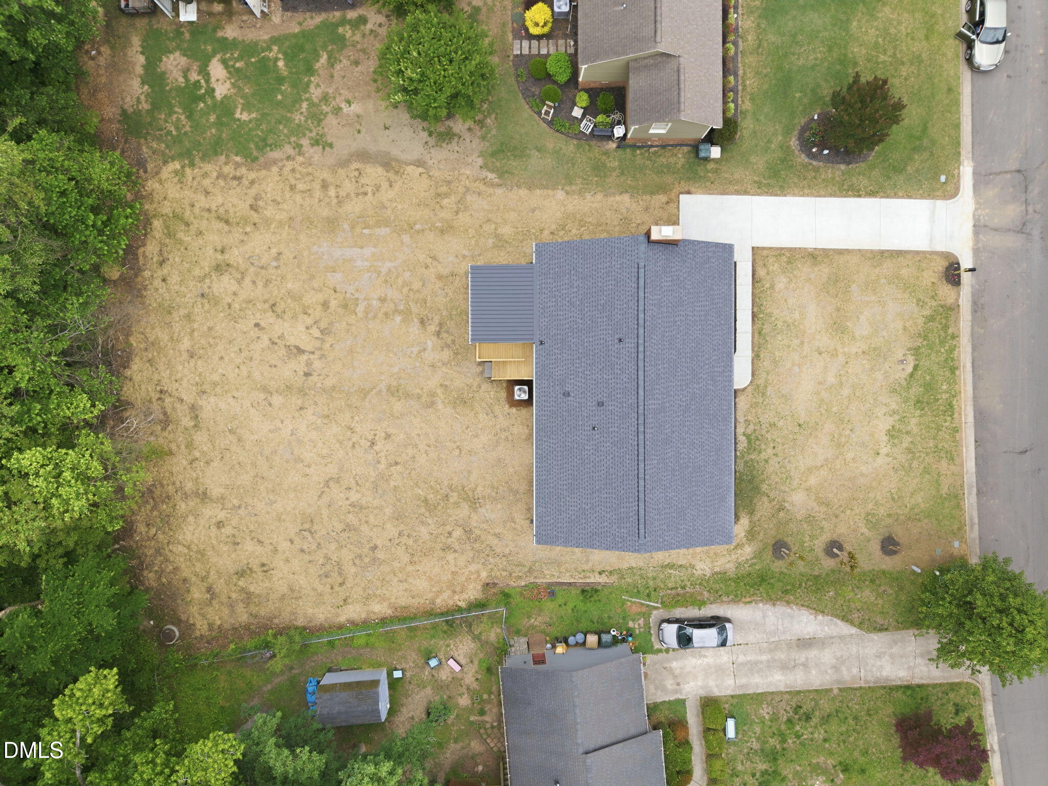 property viewer photo 47