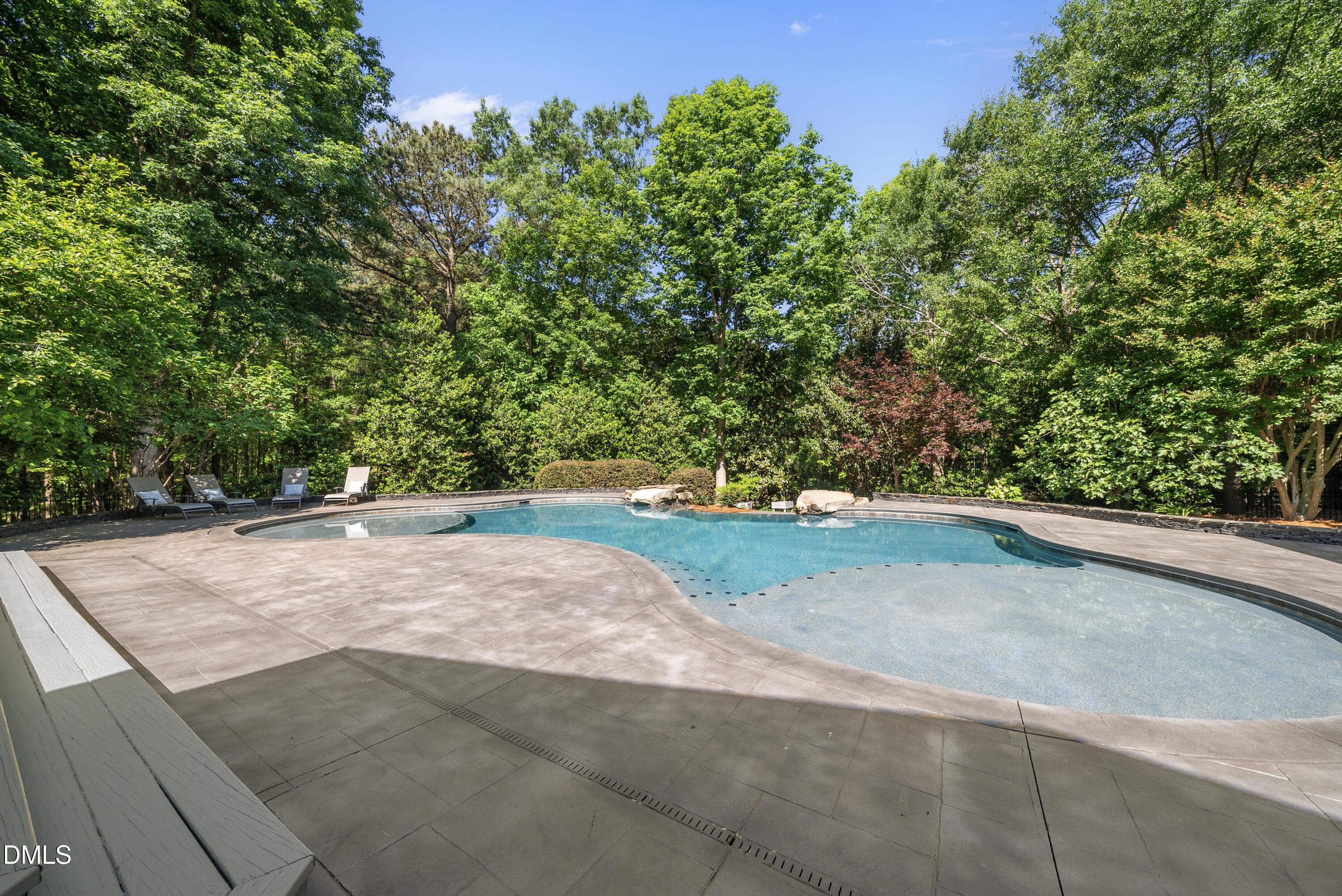 main property photo 70