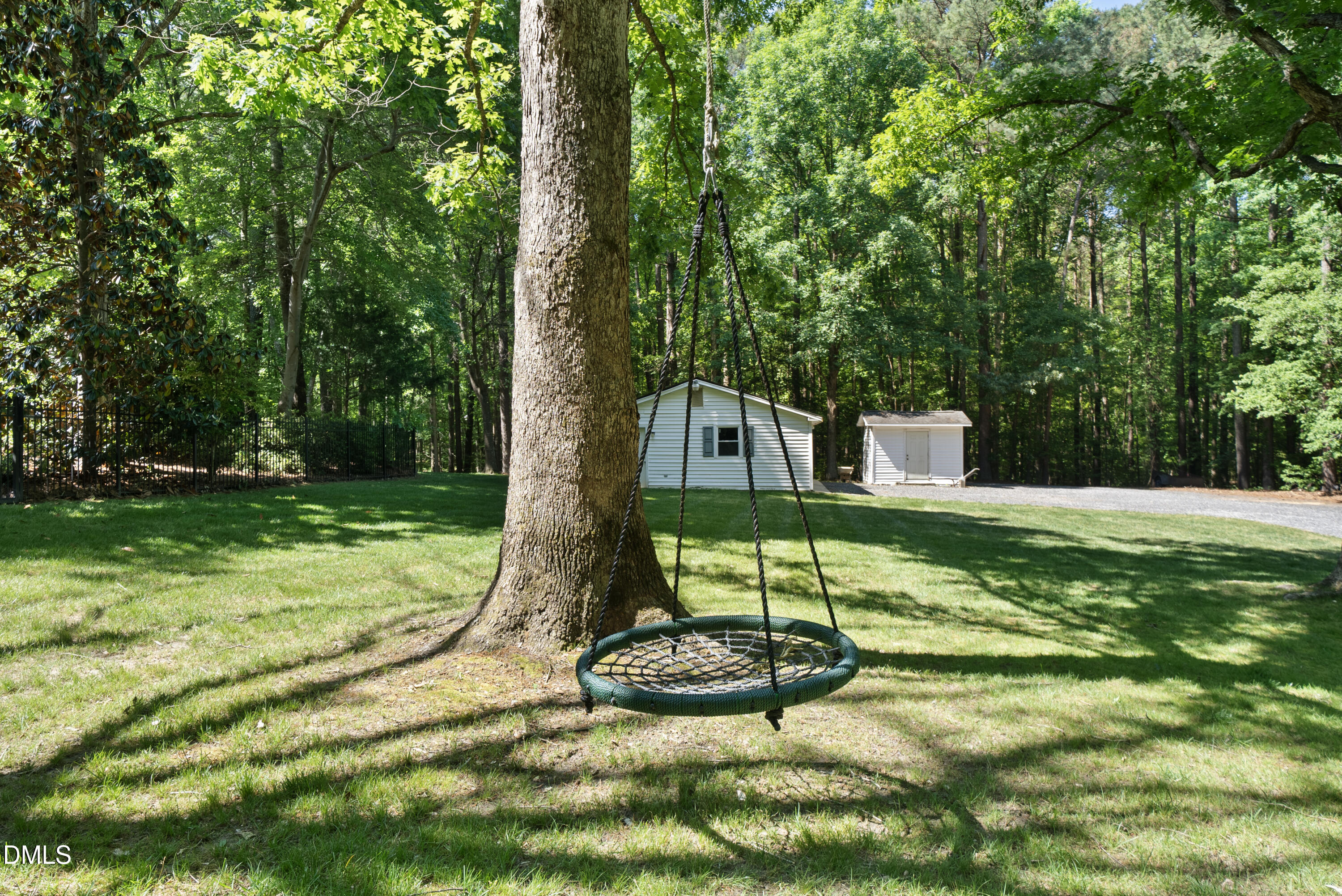main property photo 77