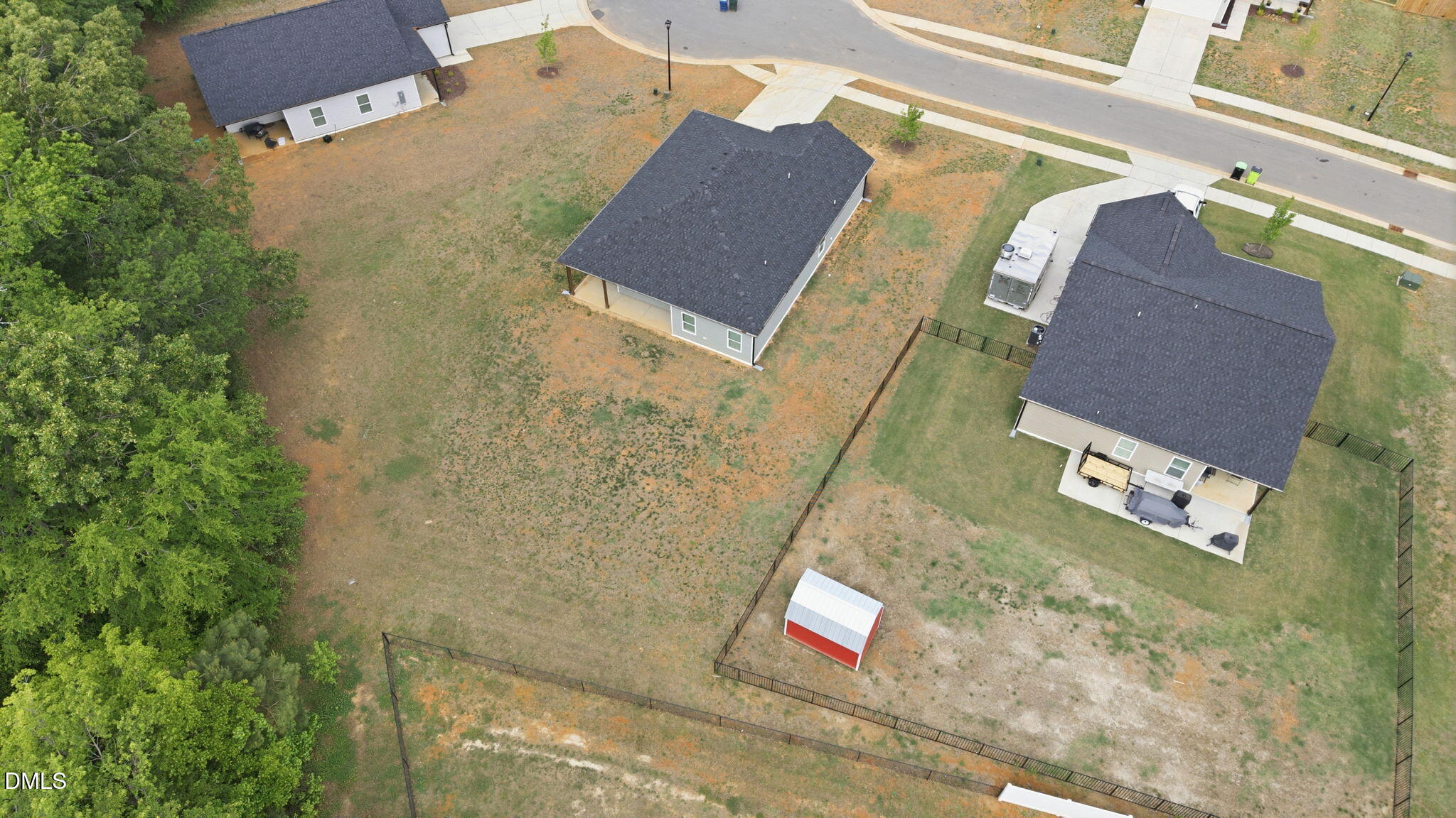main property photo 31