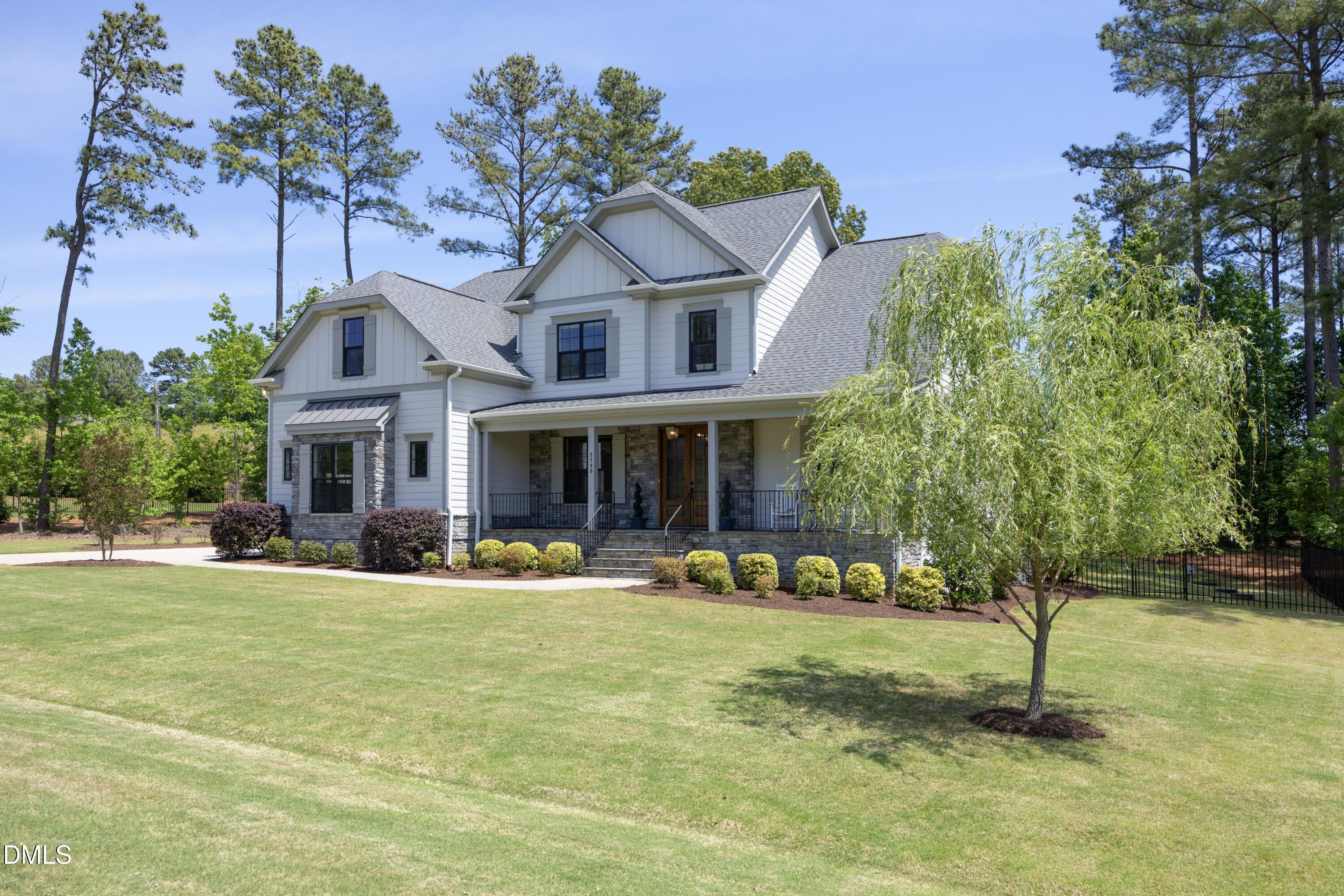 main property photo 6
