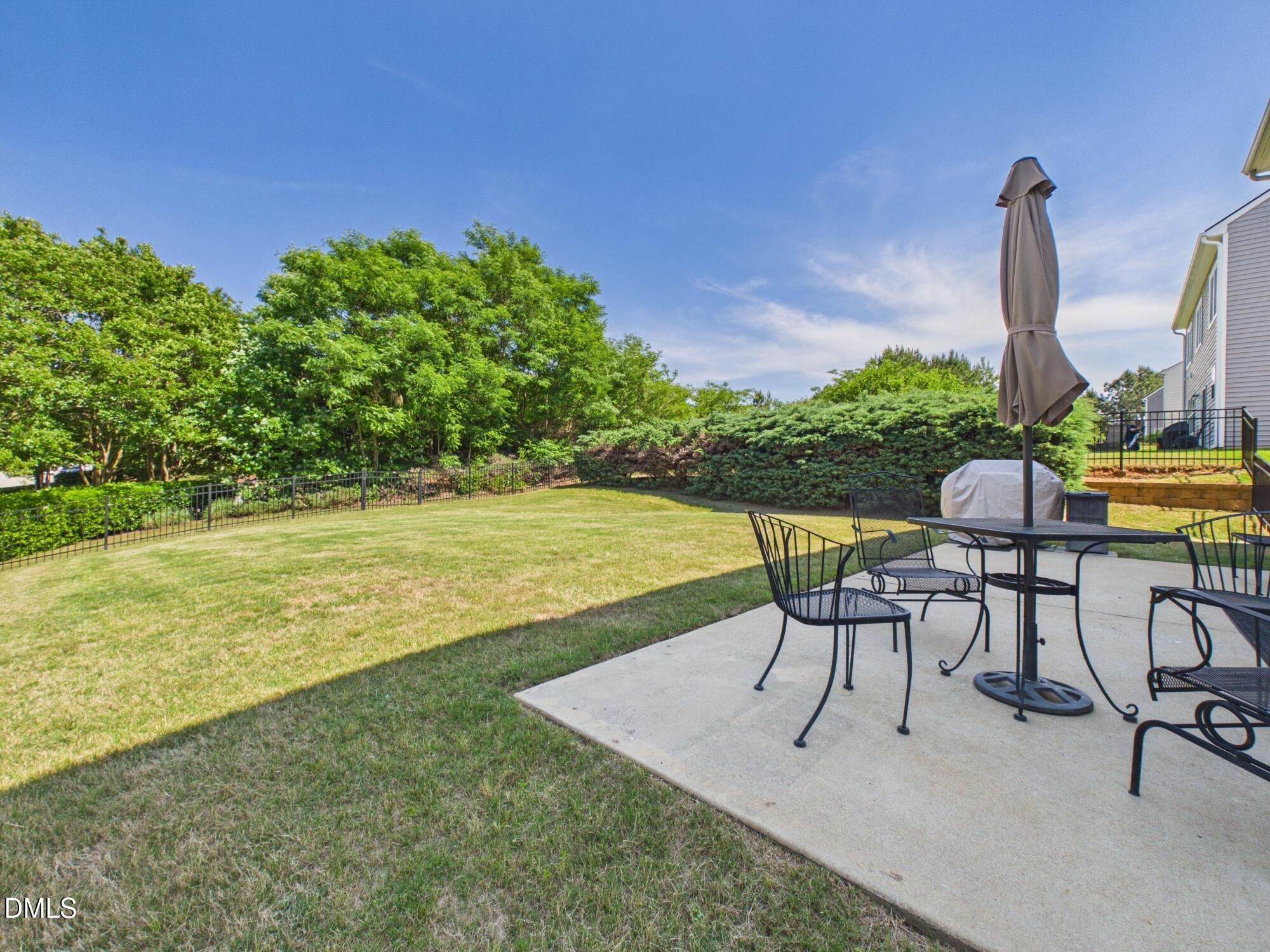main property photo 75