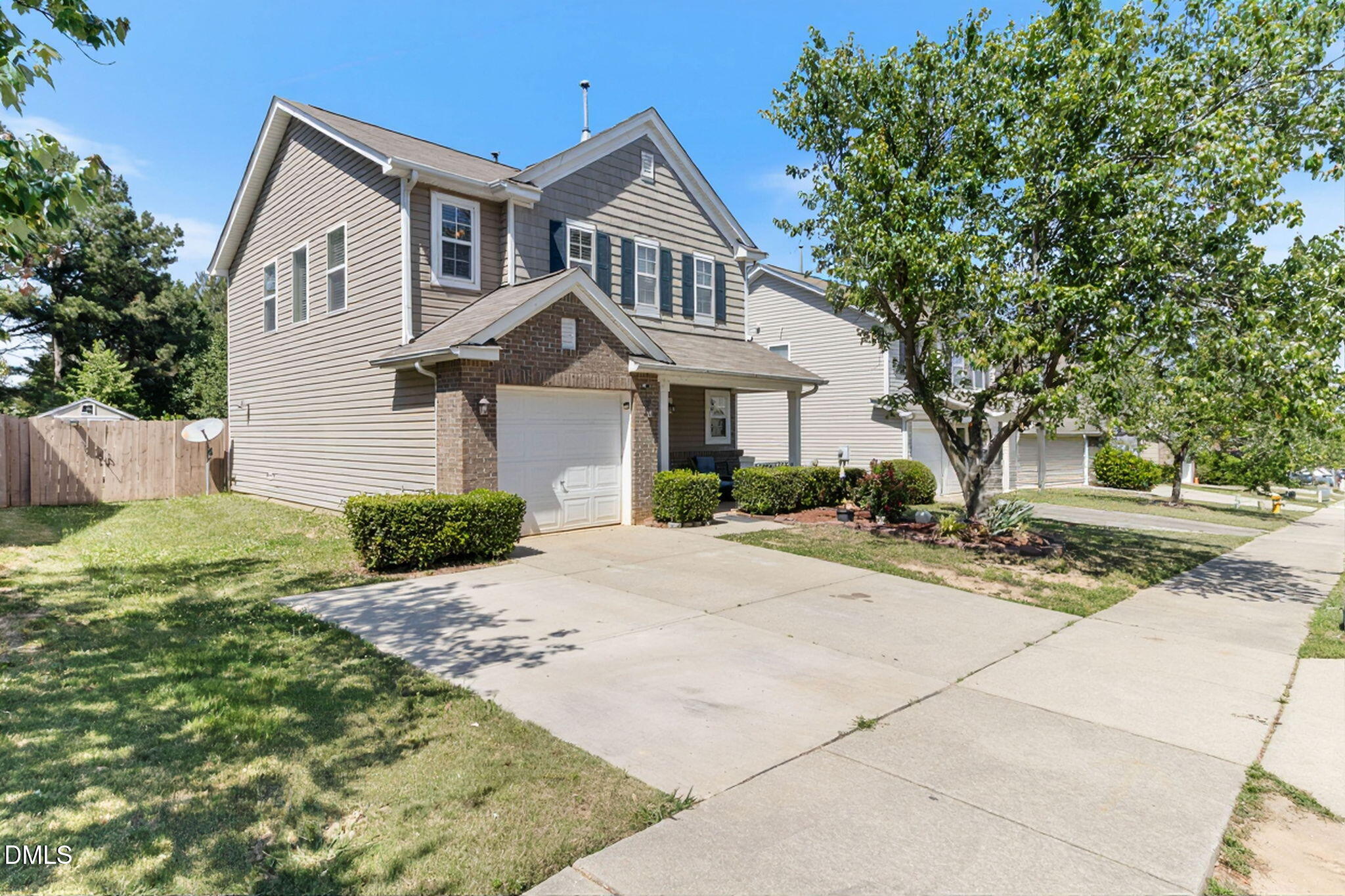 main property photo 3