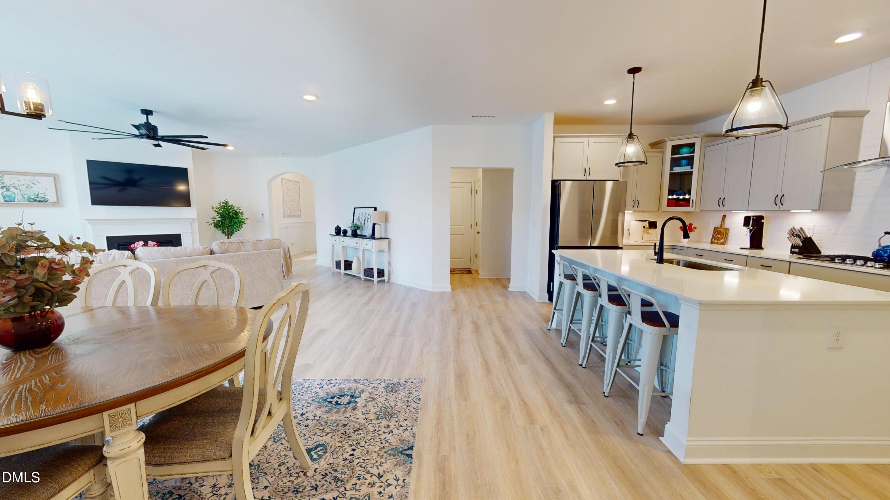 main property photo 65