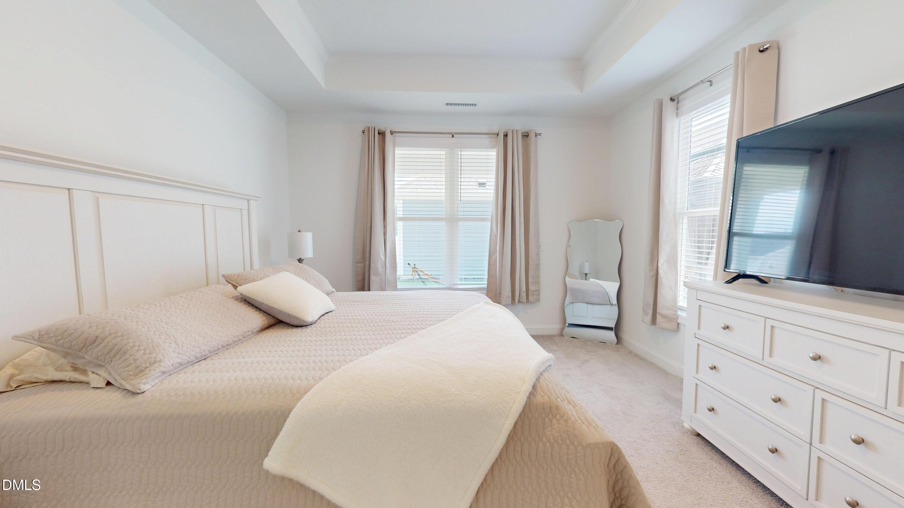main property photo 79