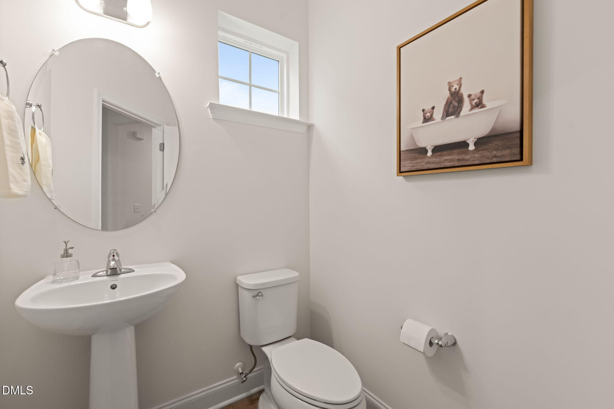 main property photo 18
