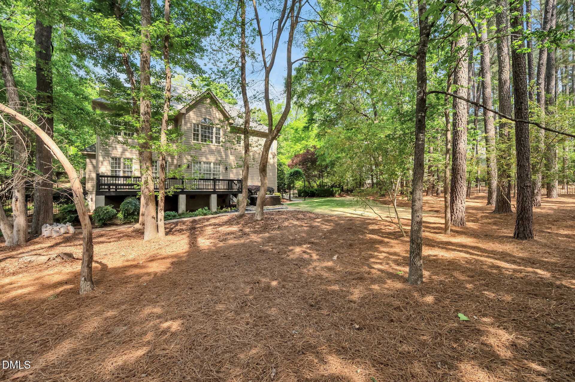 main property photo 47