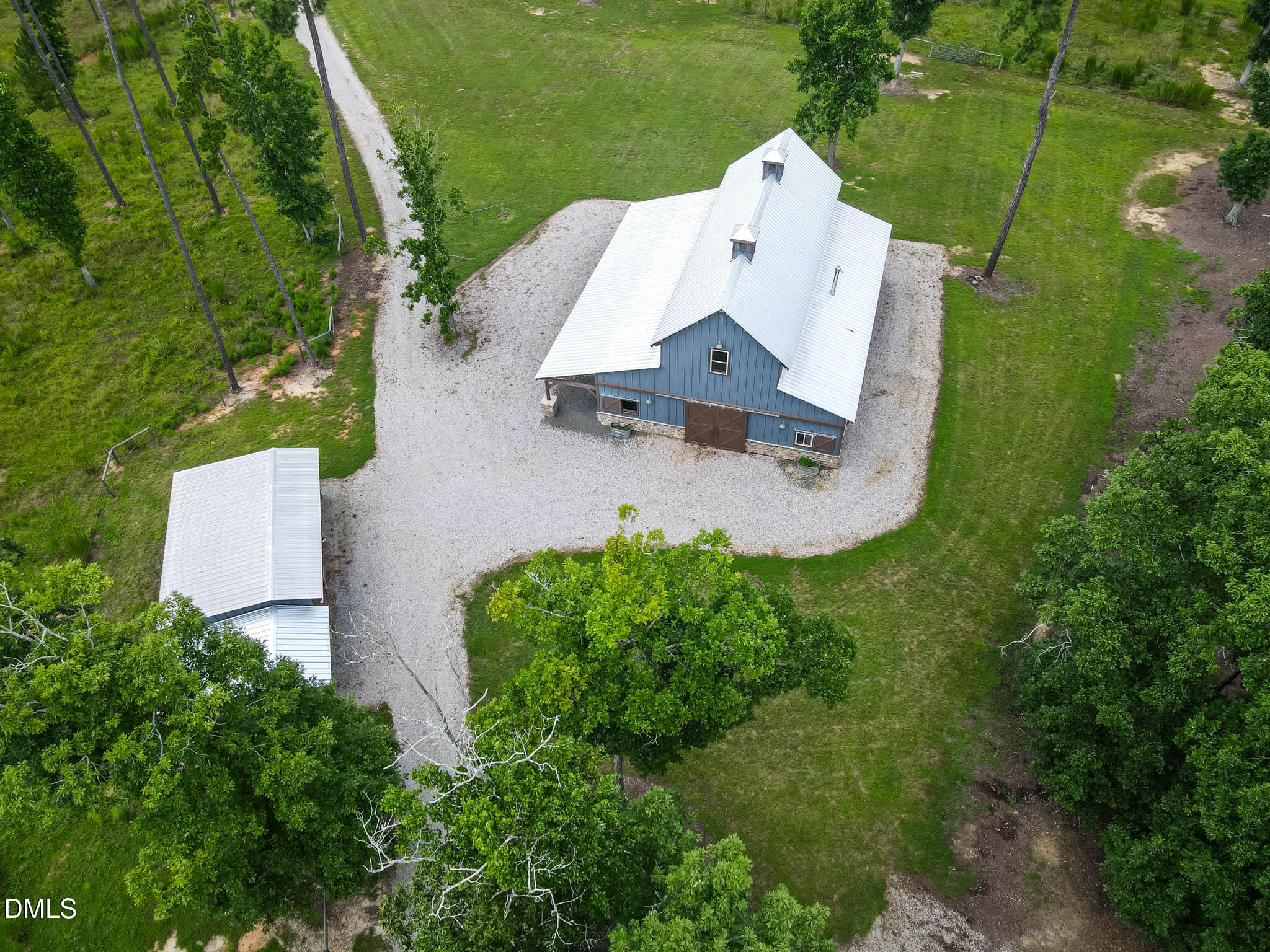 main property photo 84
