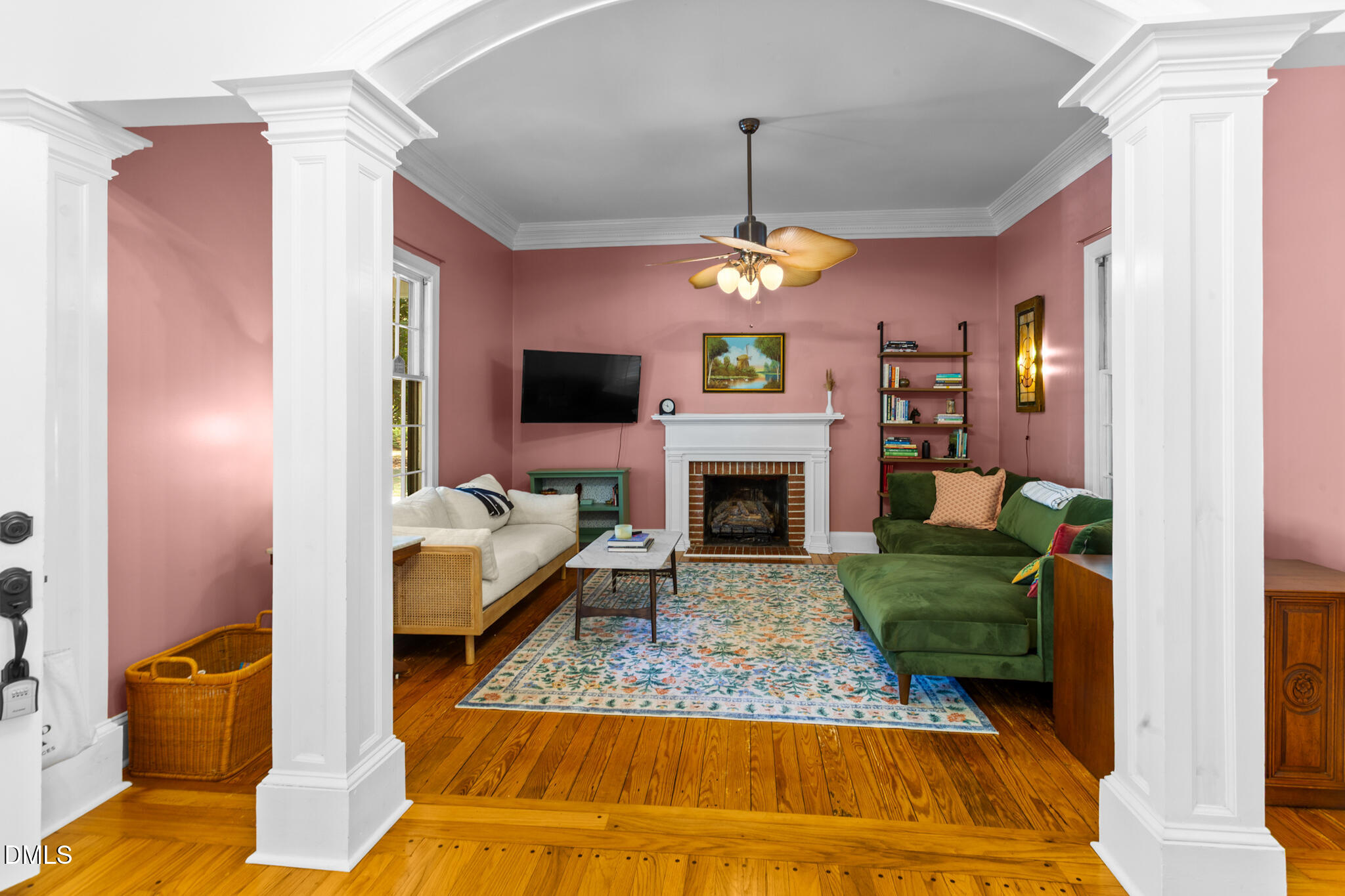 main property photo 10