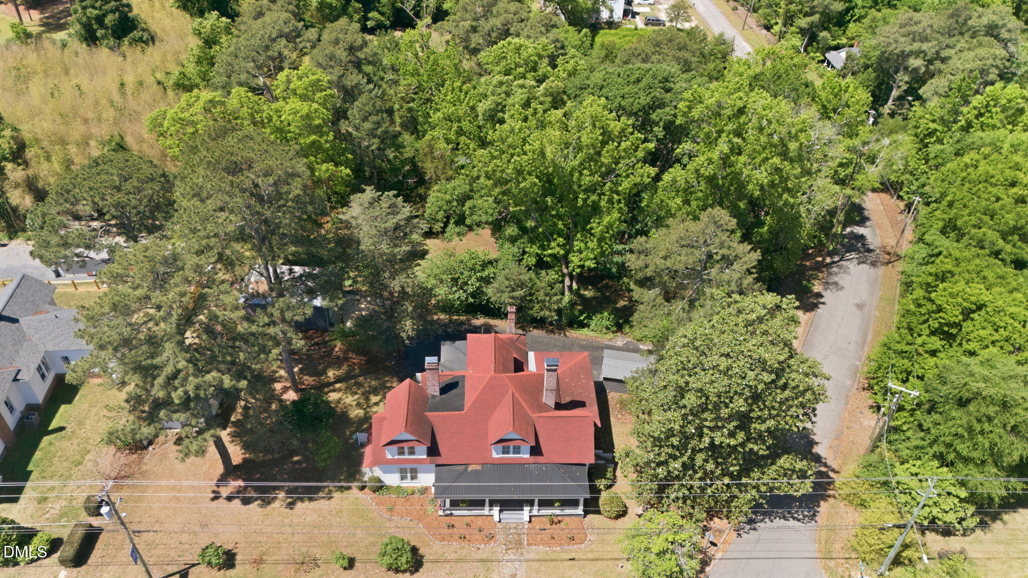 main property photo 3