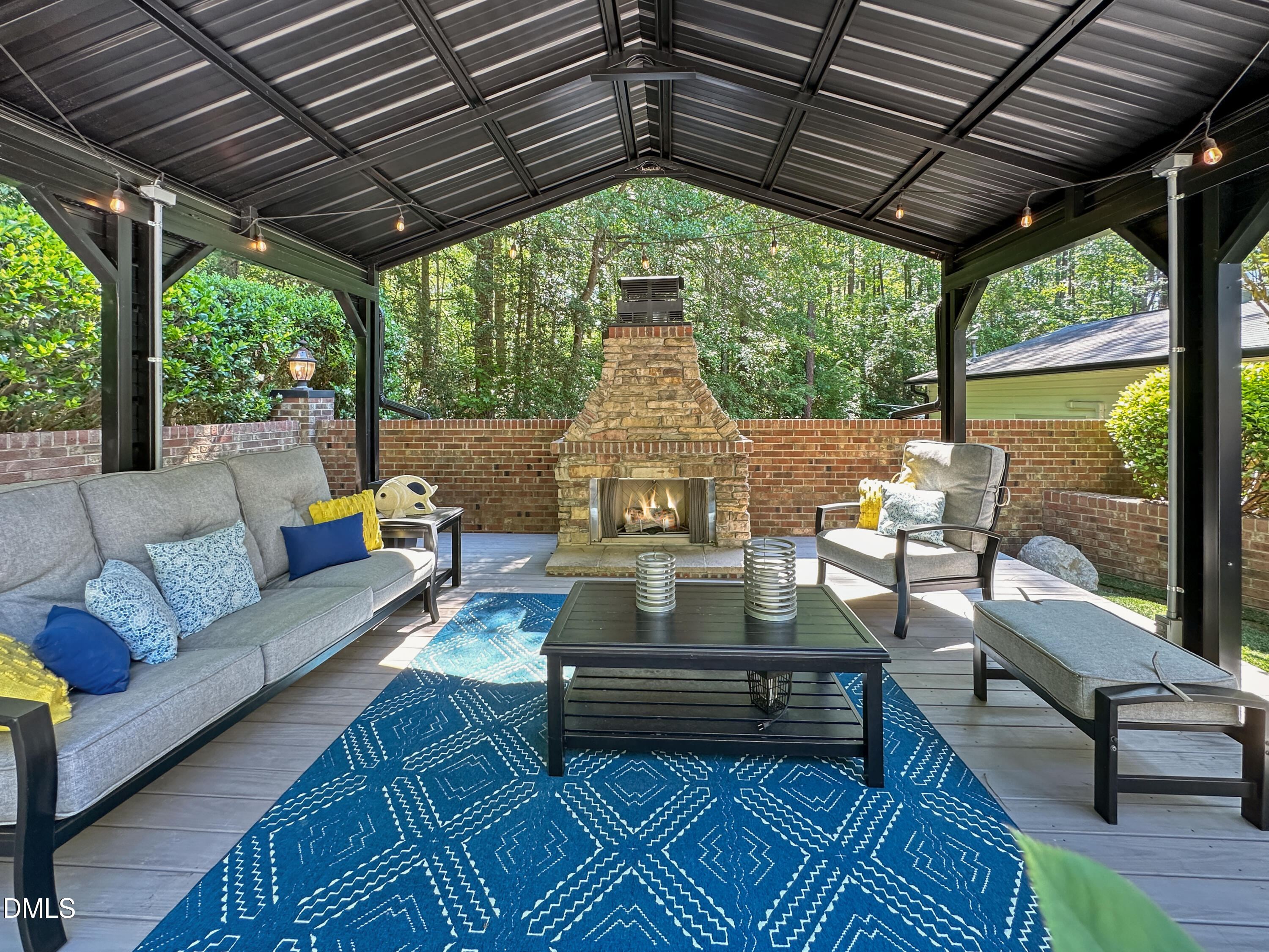 main property photo 33