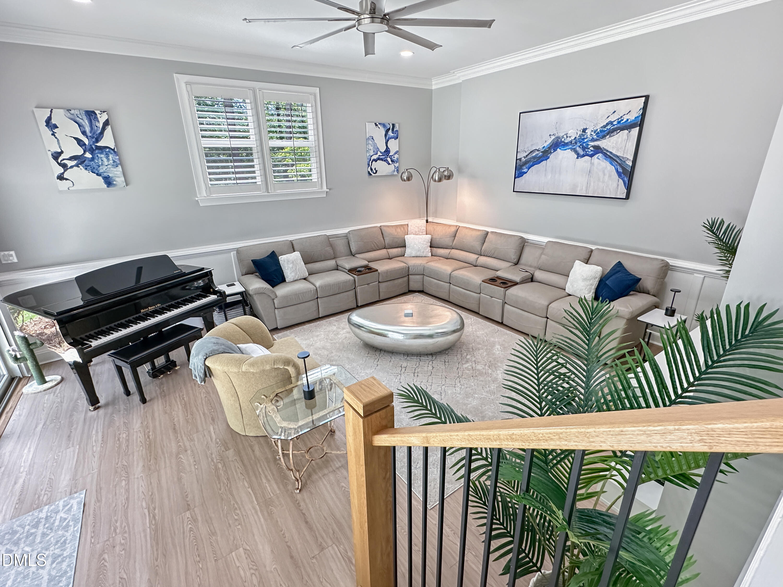 main property photo 49