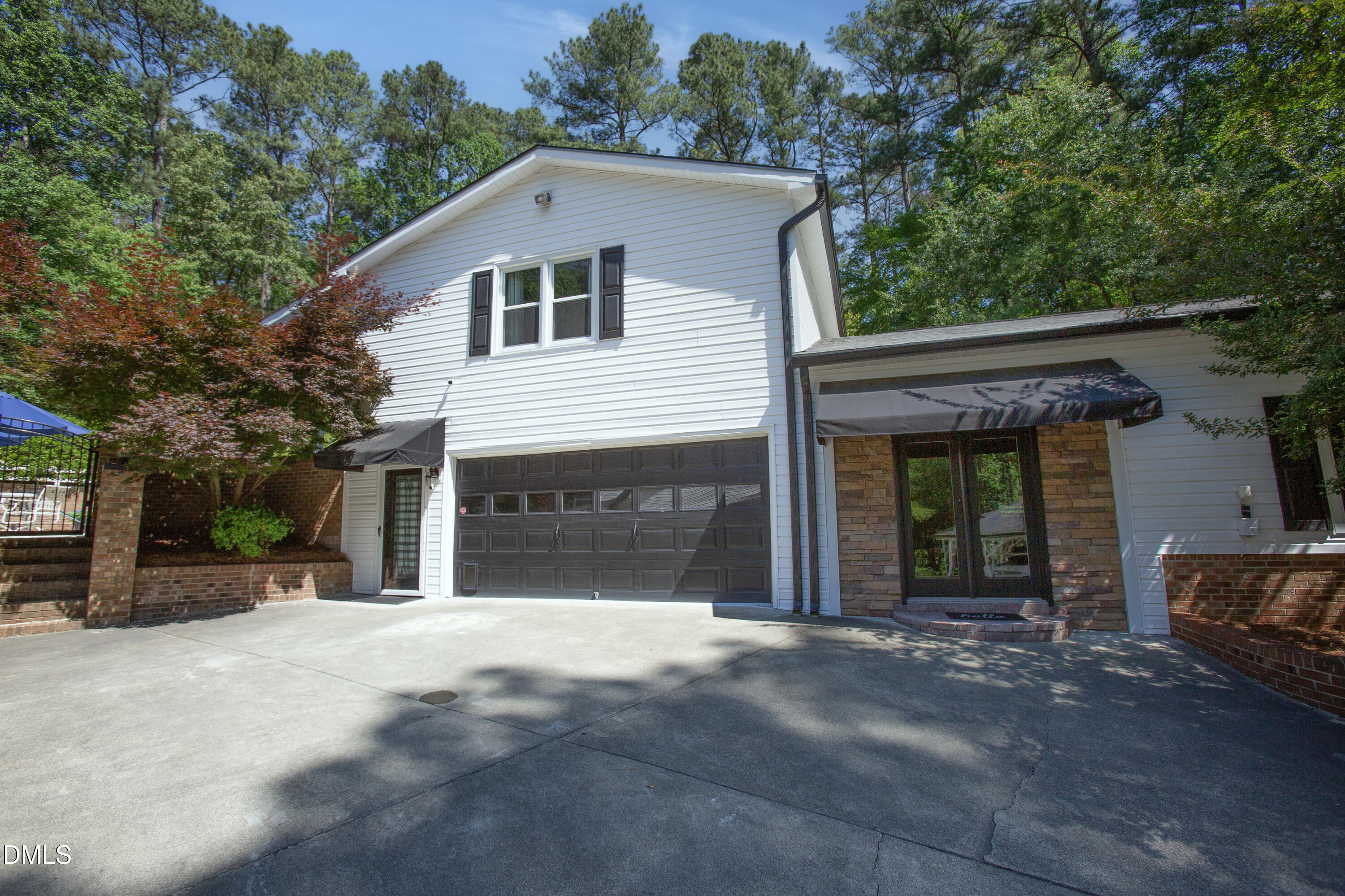 main property photo 65