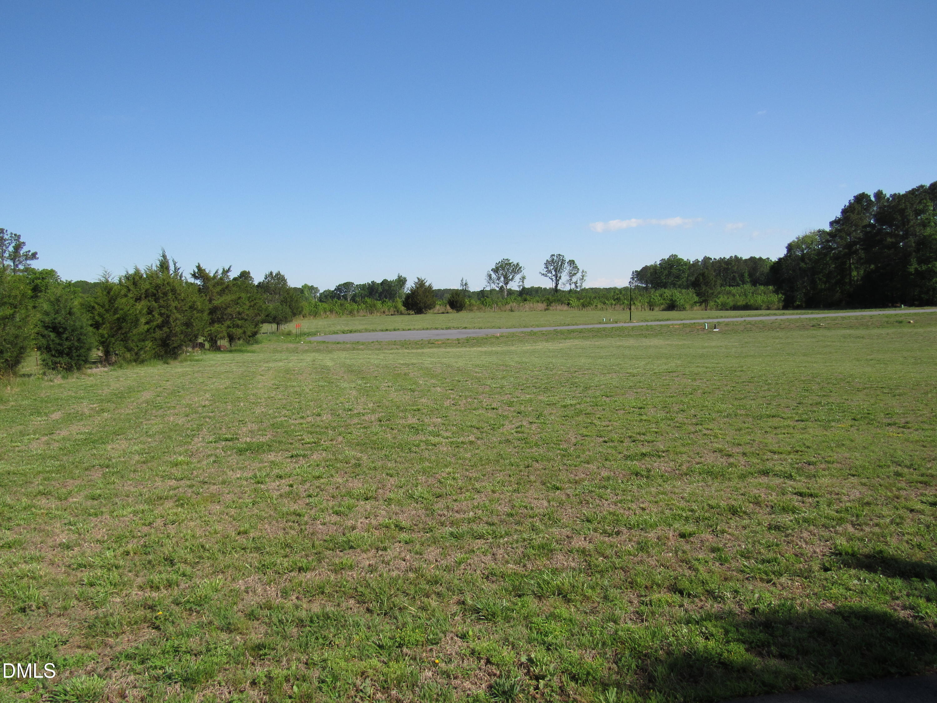 main property photo 8