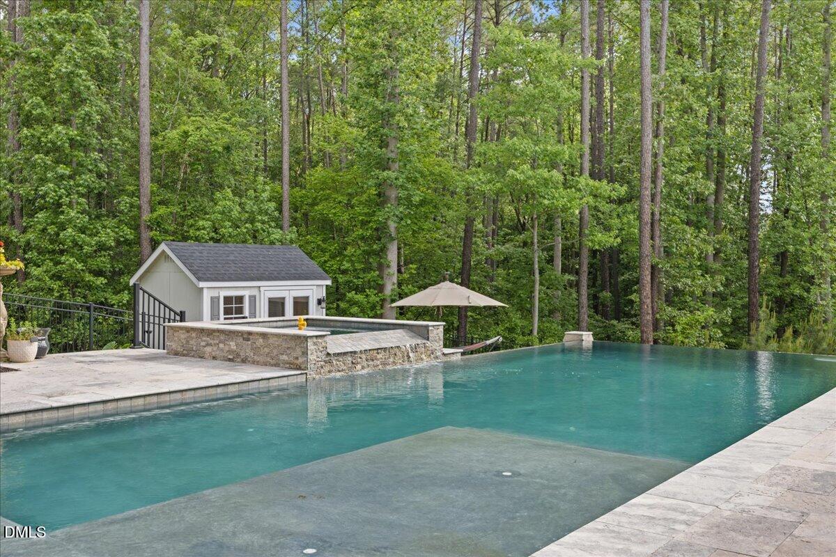 main property photo 50