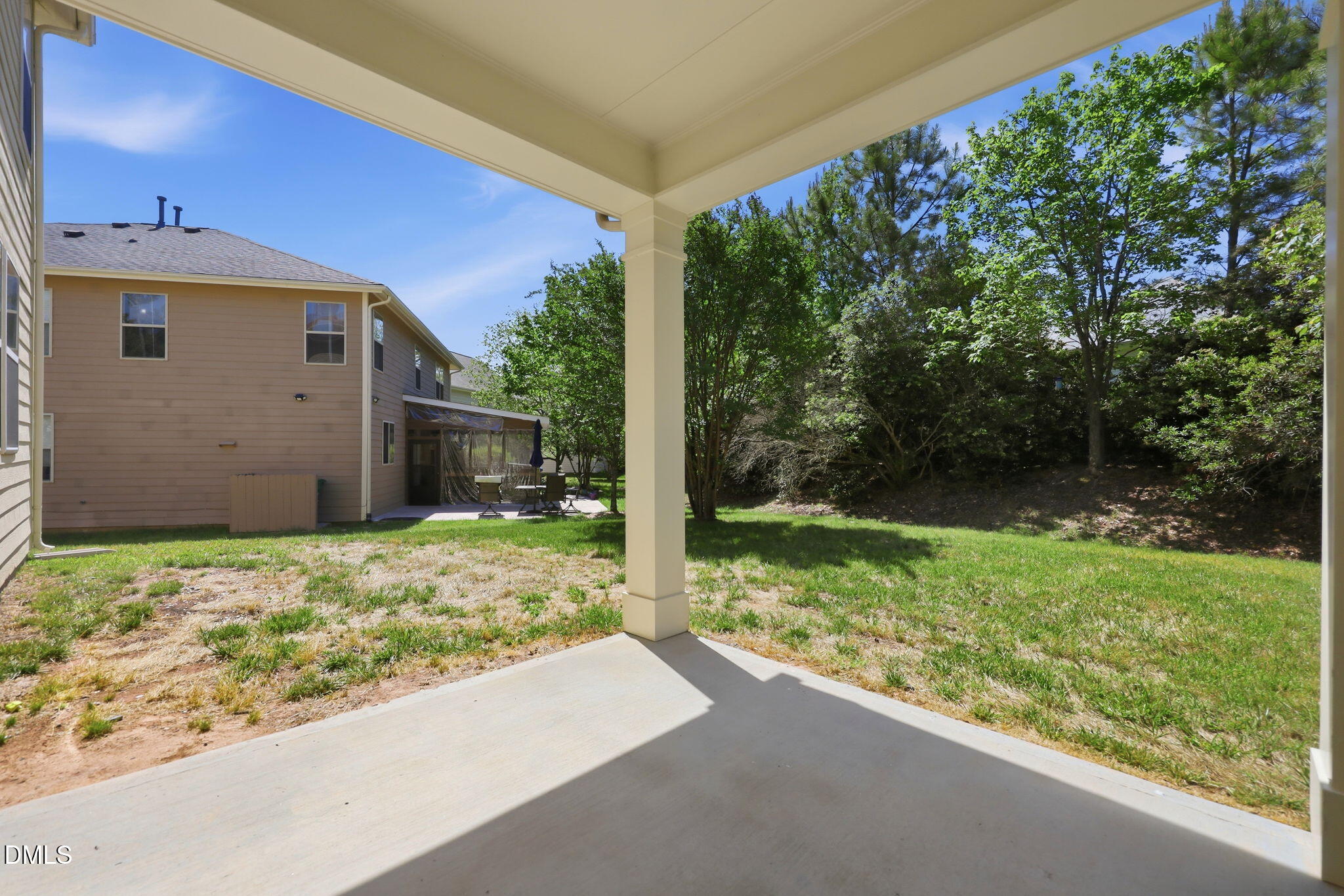 main property photo 39
