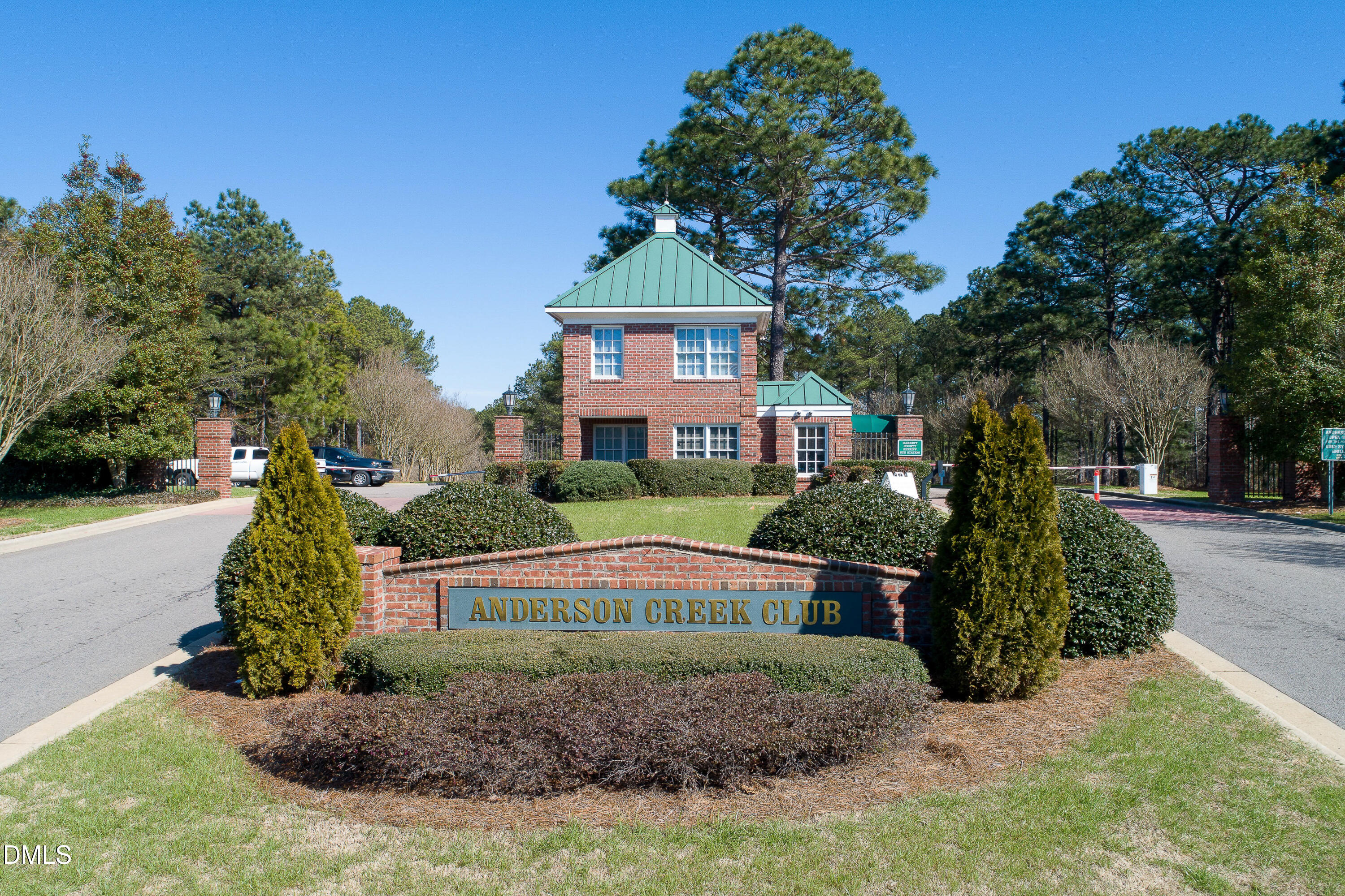 main property photo 43