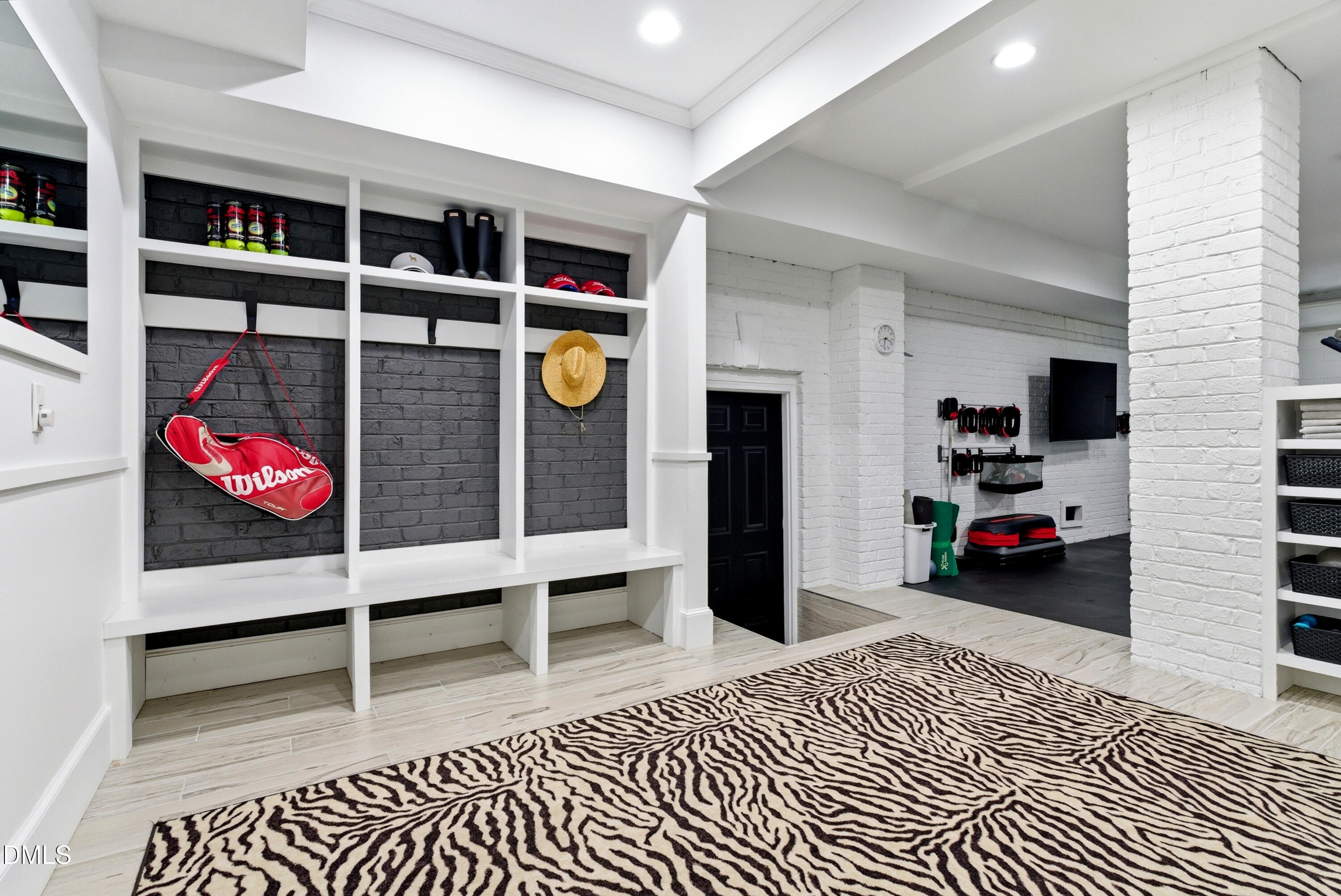 main property photo 57