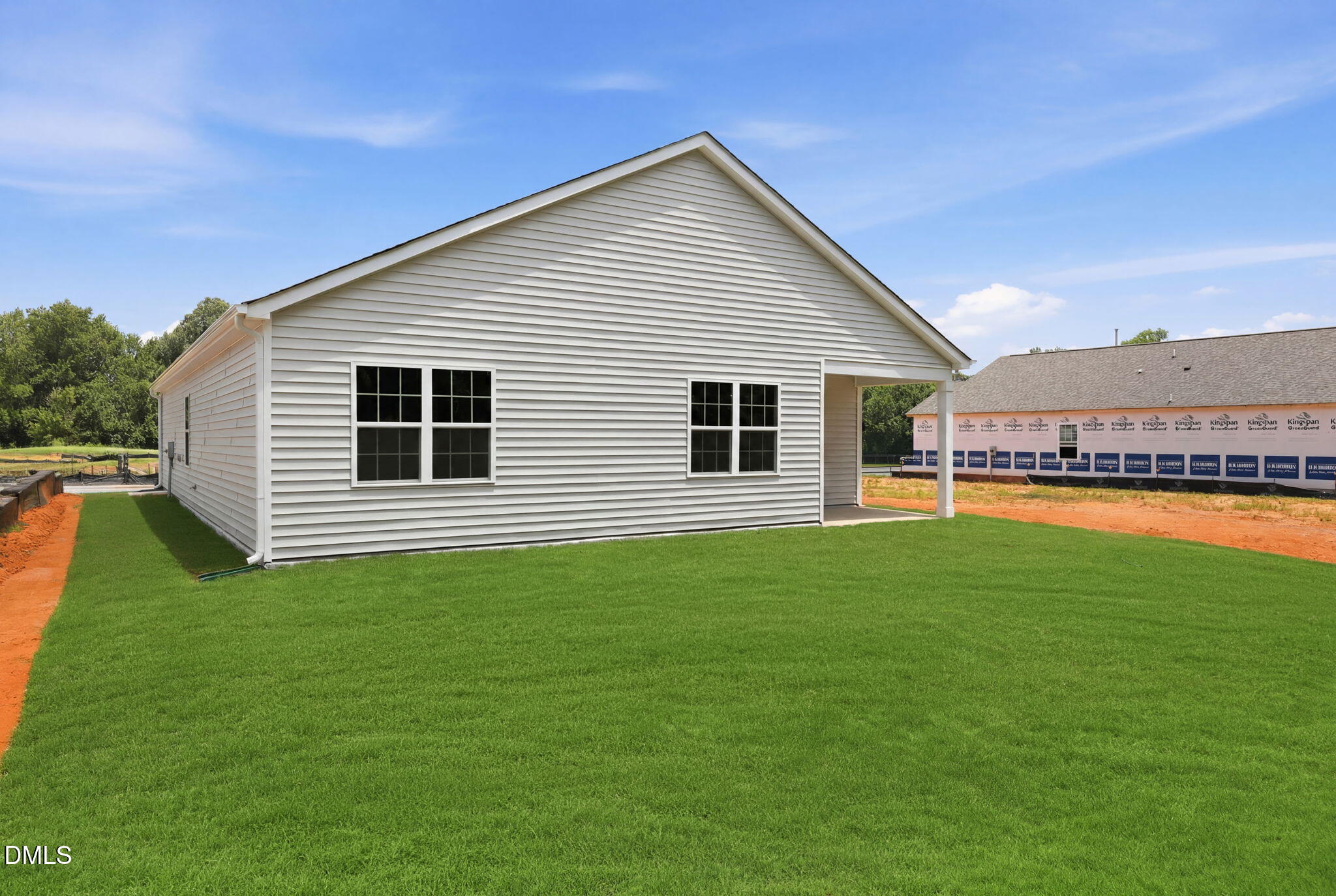 main property photo 34
