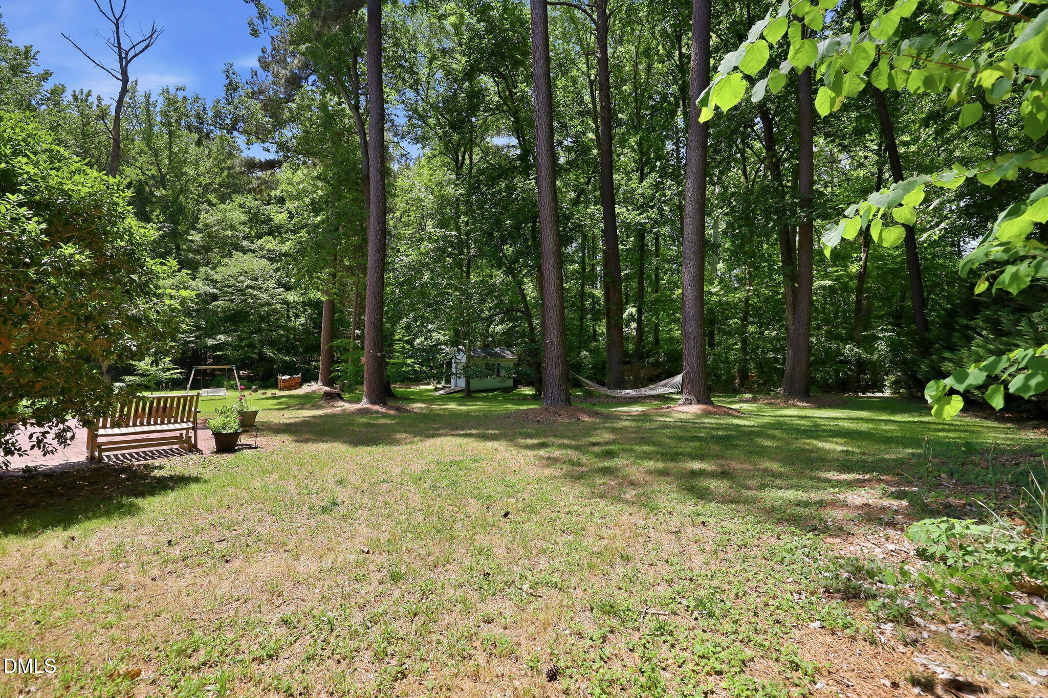 main property photo 27
